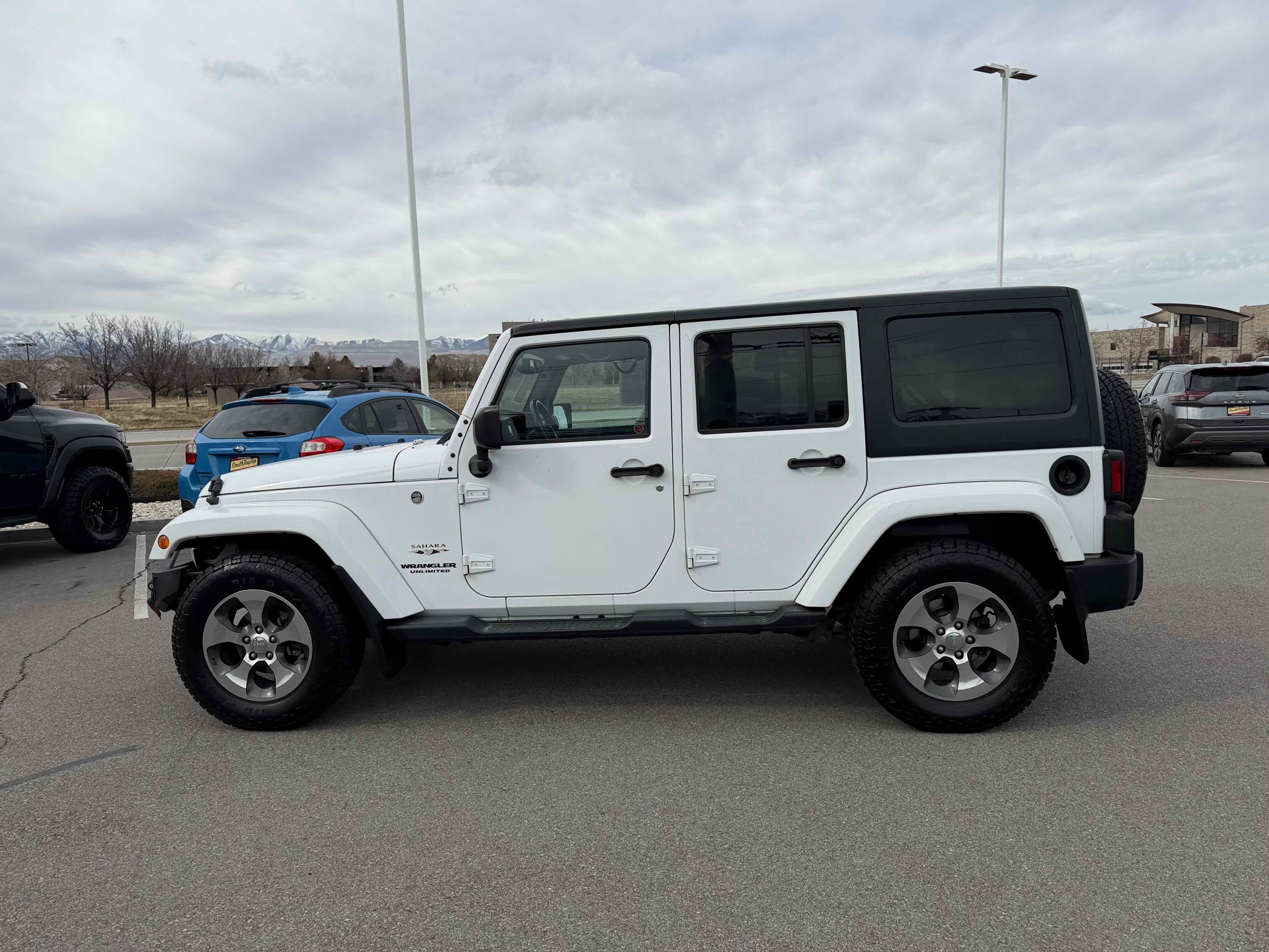 2017 Jeep Wrangler Unlimited Sahara