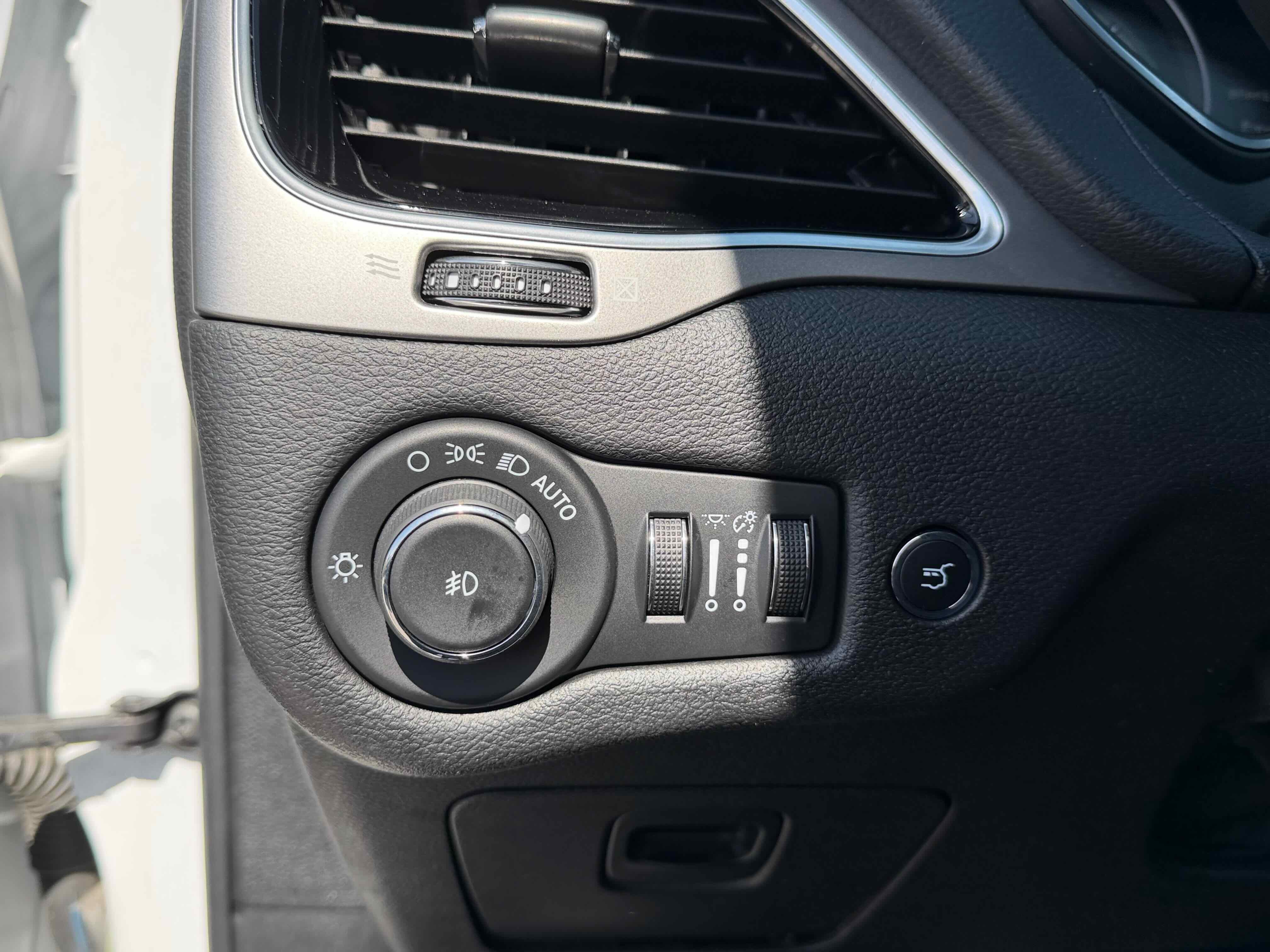 2020 Jeep Cherokee High Altitude