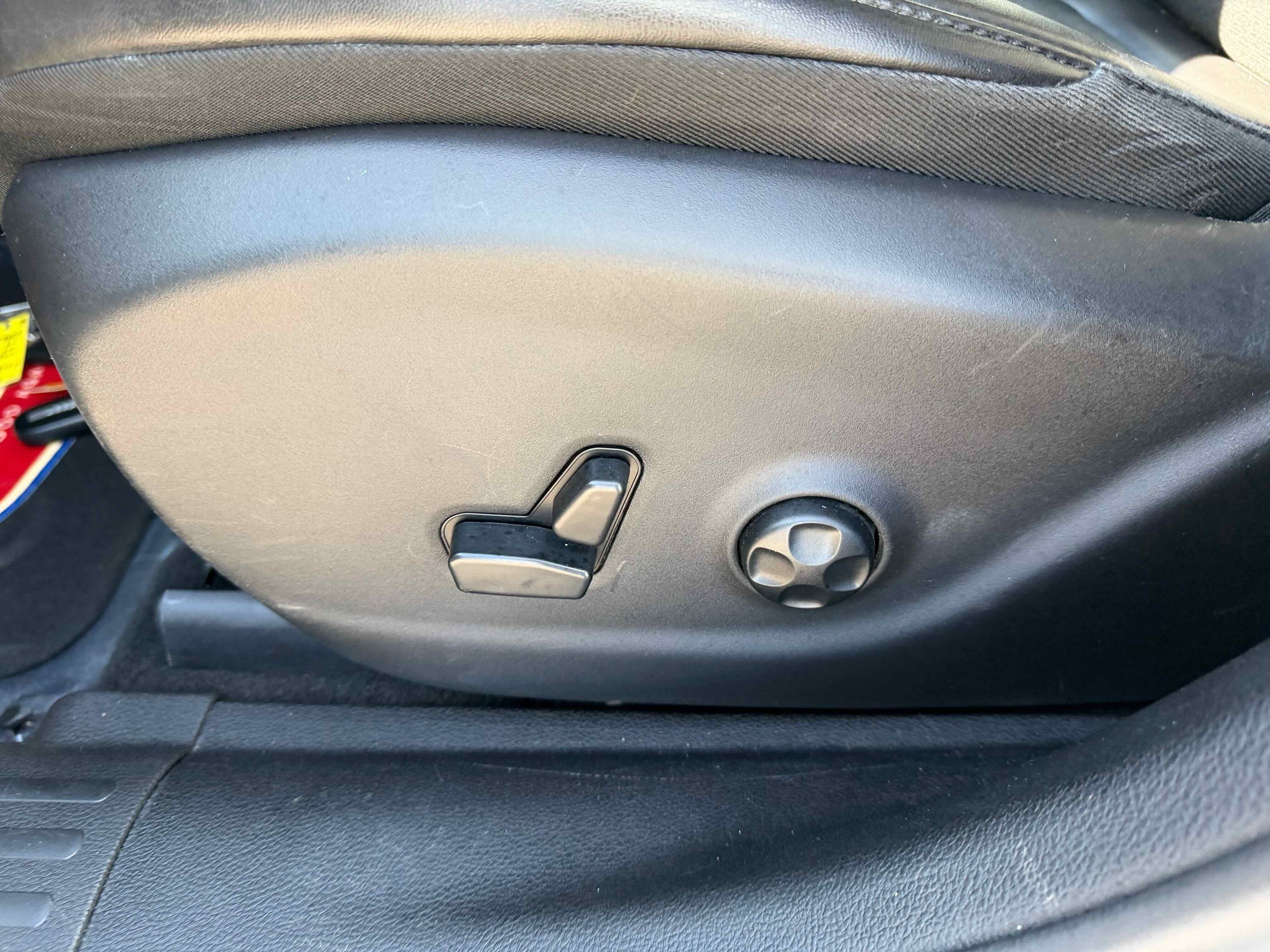 2019 Jeep Cherokee Altitude