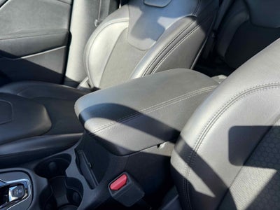 2019 Jeep Cherokee Altitude