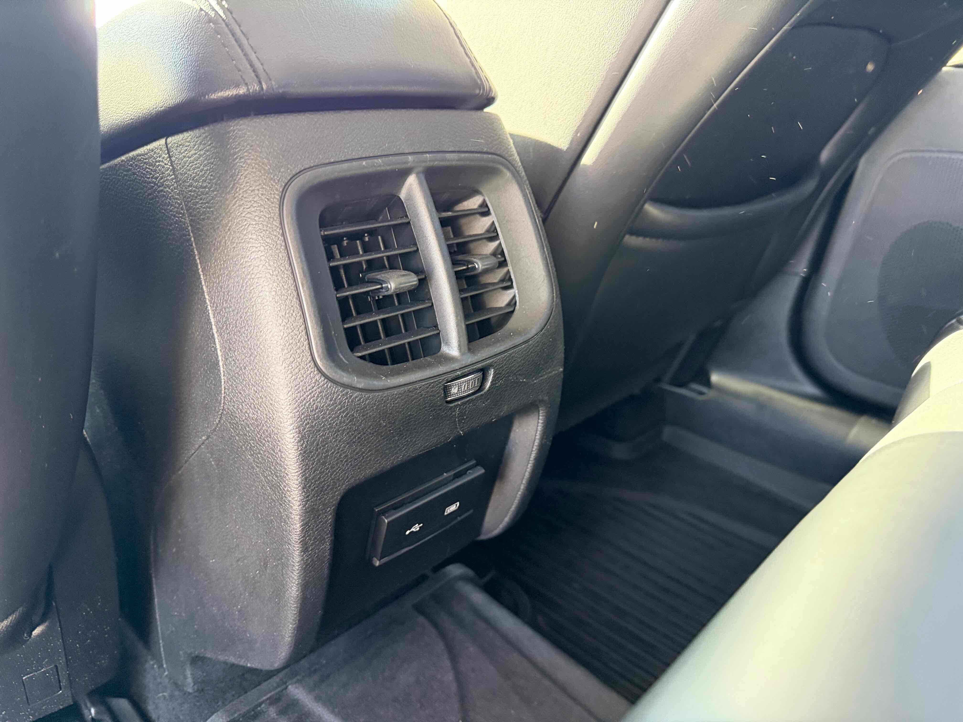 2019 Jeep Cherokee Altitude