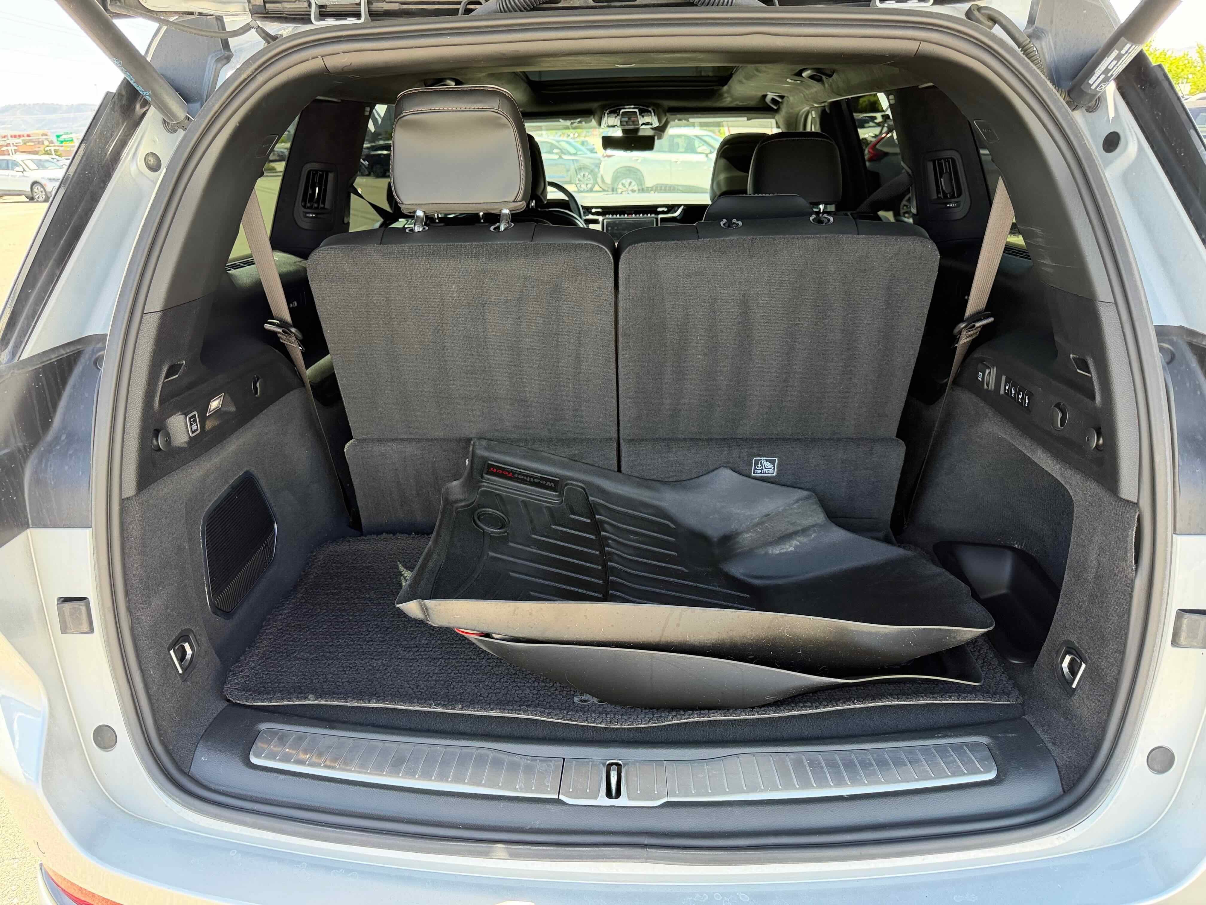 2023 Jeep Grand Cherokee L Summit Reserve