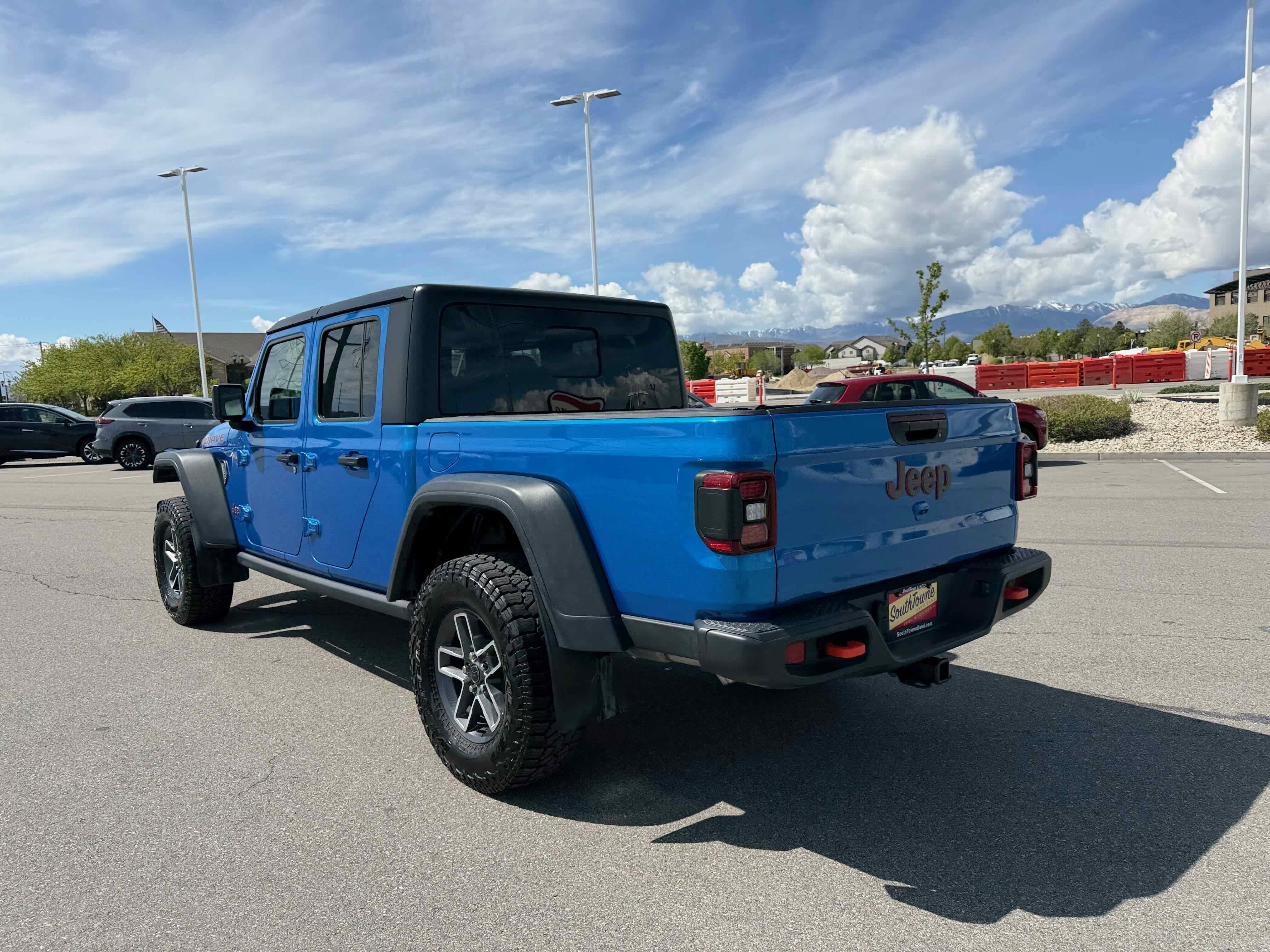 2025 Jeep Gladiator Mojave