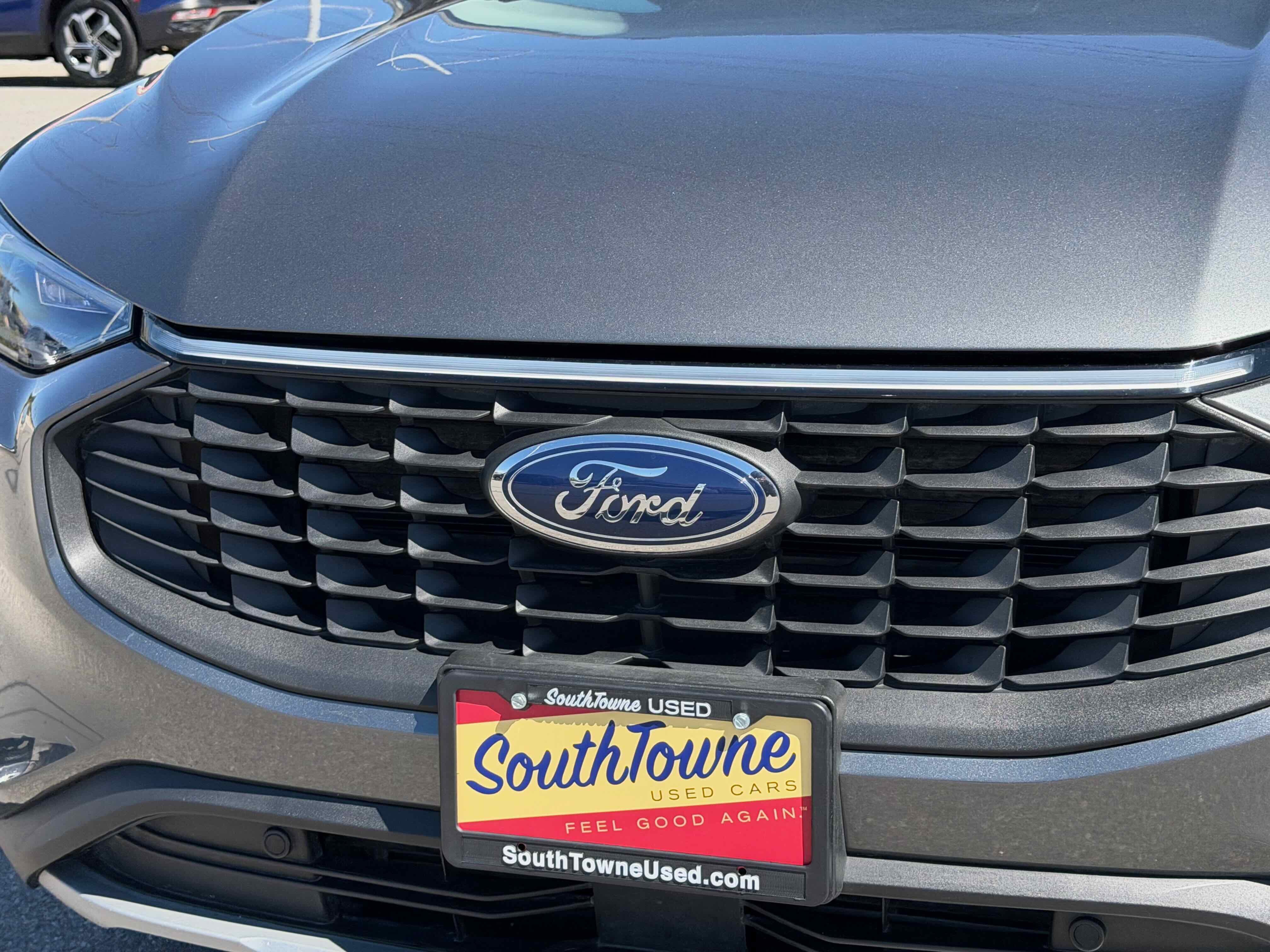 2025 Ford Escape Platinum