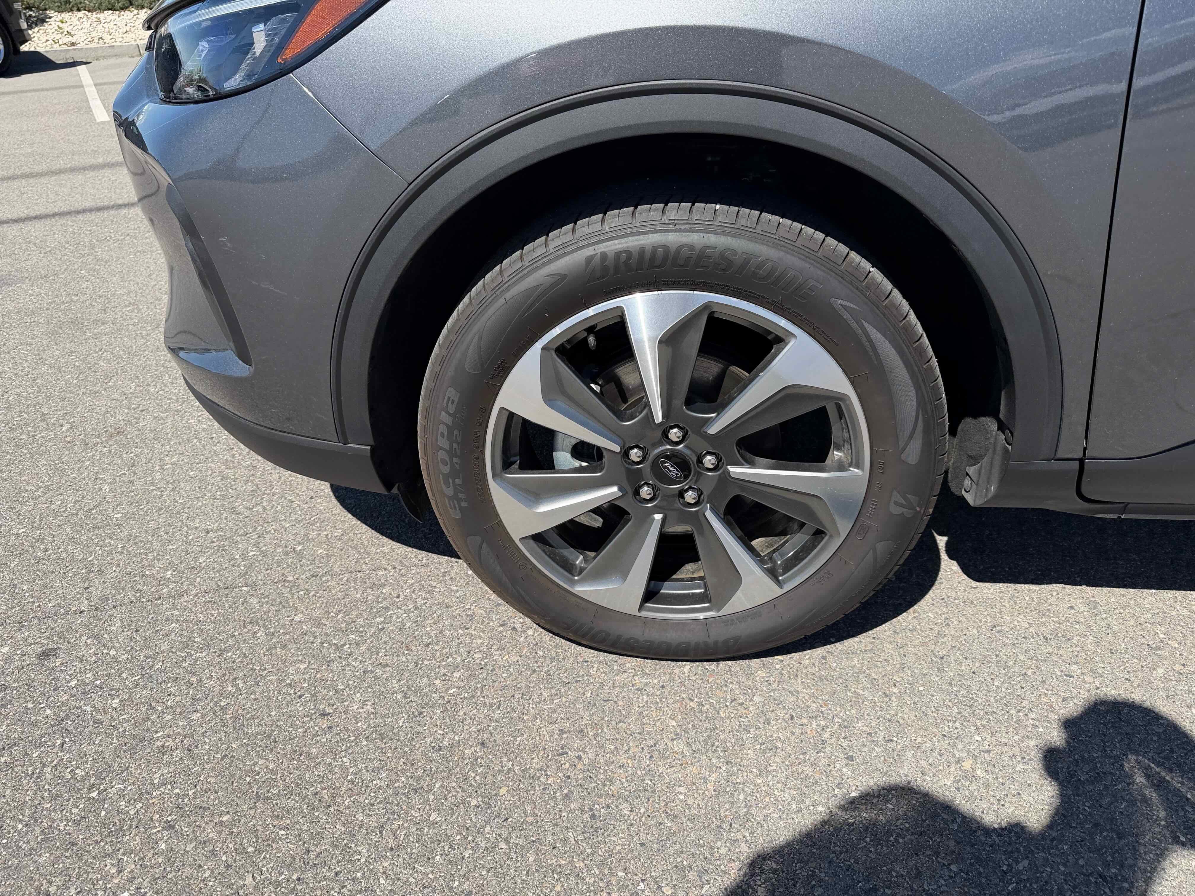 2025 Ford Escape Platinum