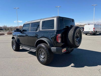 2024 Ford Bronco Outer Banks