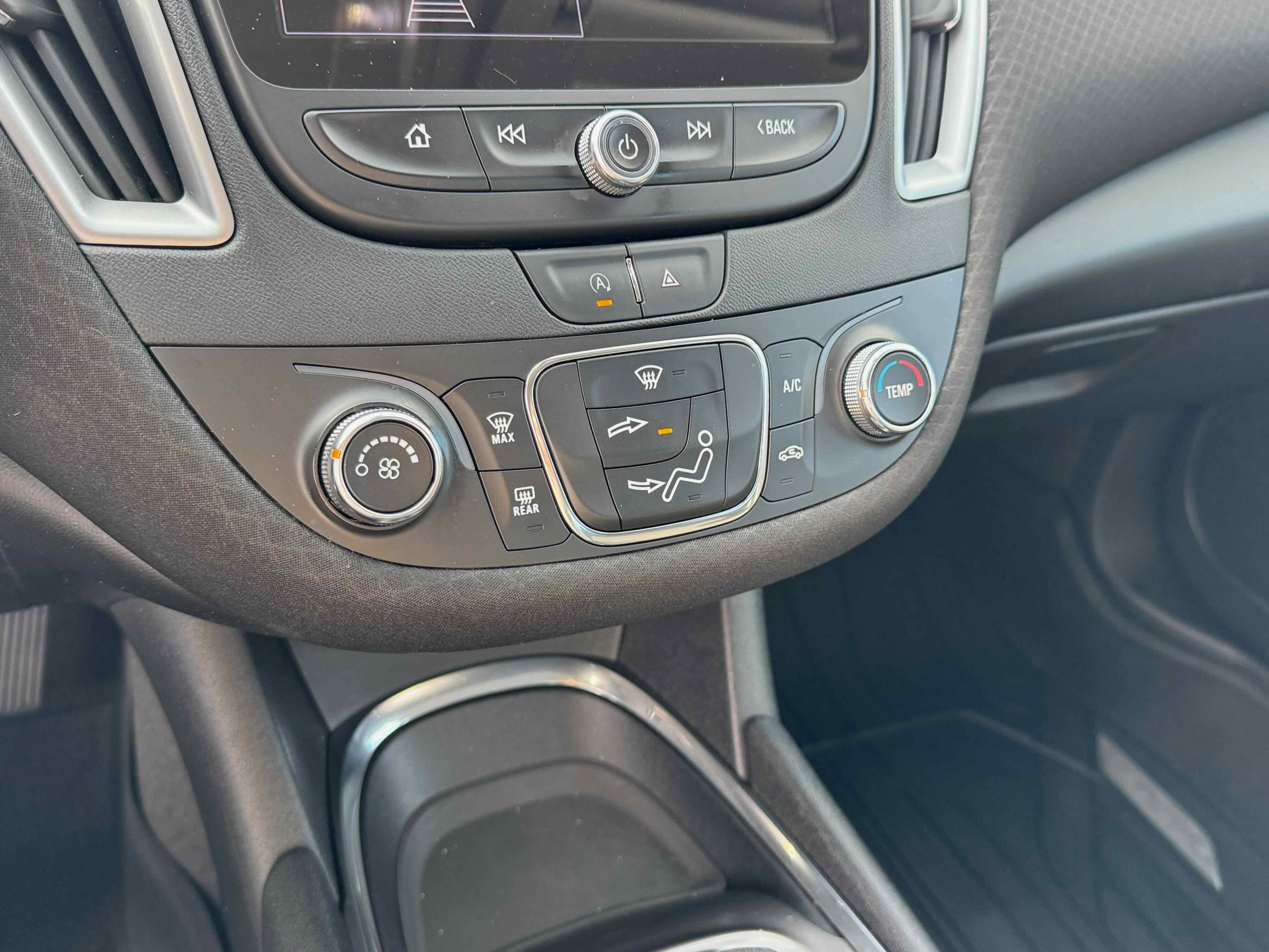 2021 Chevrolet Malibu LS