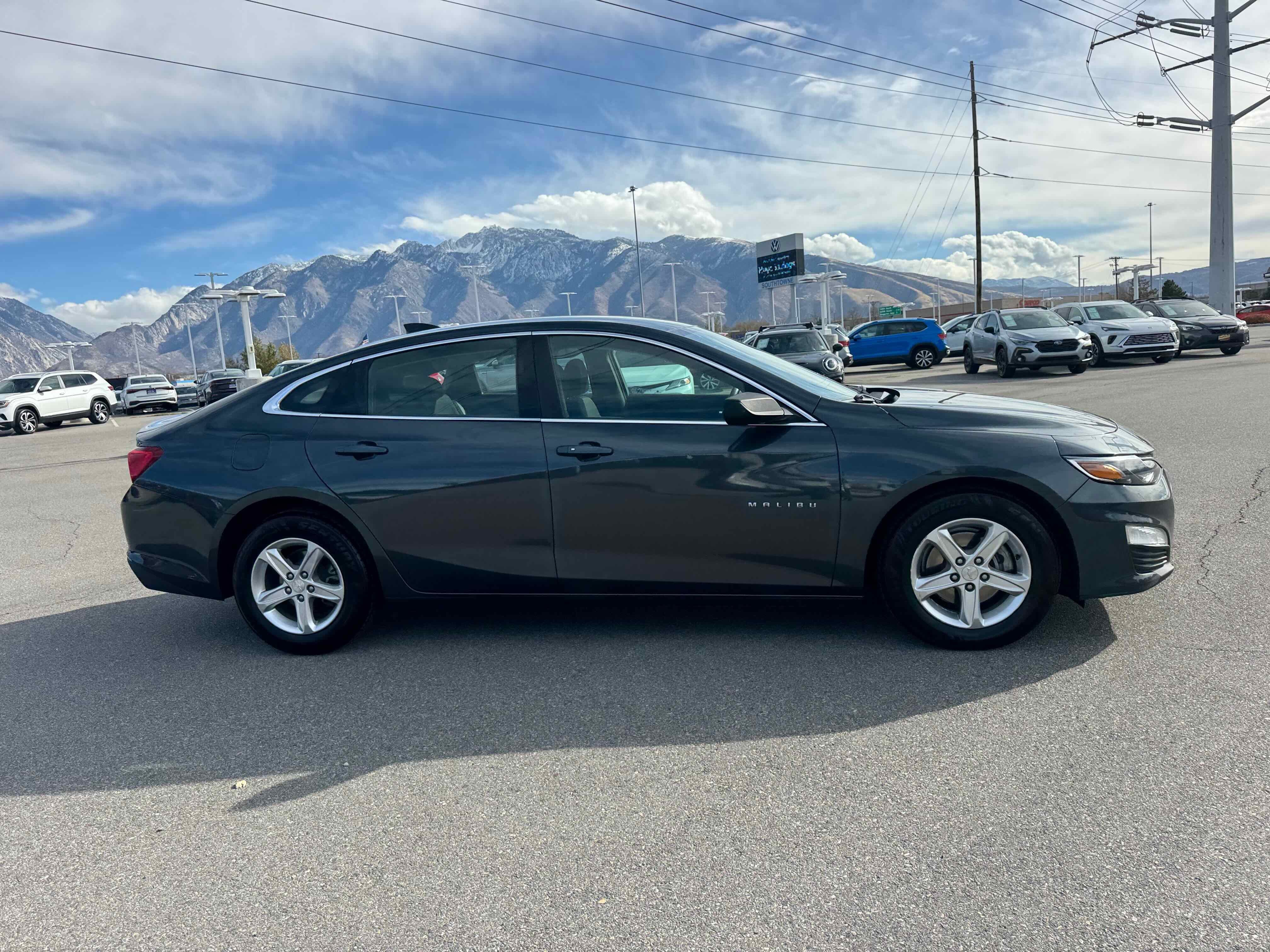 2021 Chevrolet Malibu LS