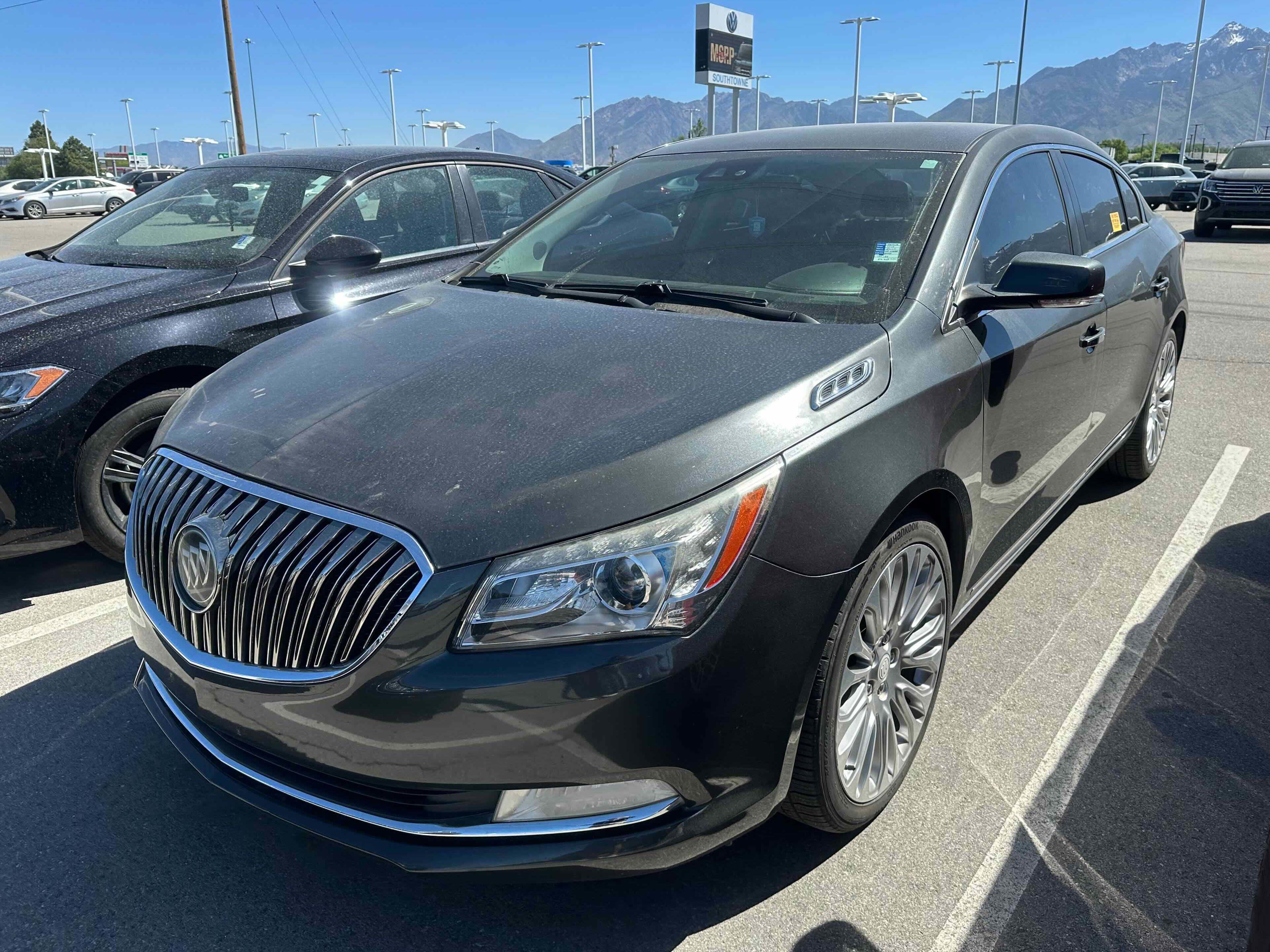 2016 Buick LaCrosse Premium2Group's photo