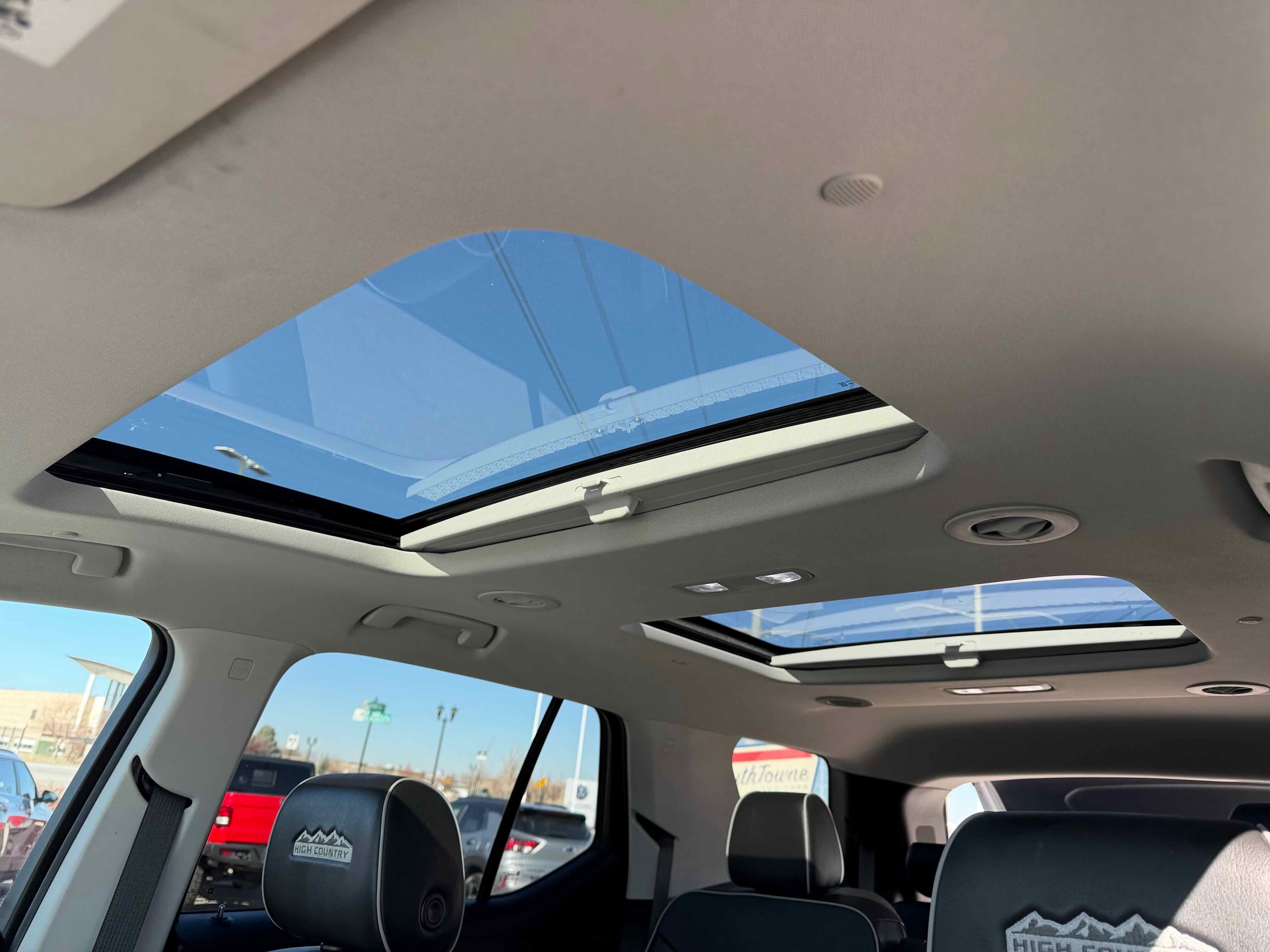 2021 Chevrolet Traverse High Country