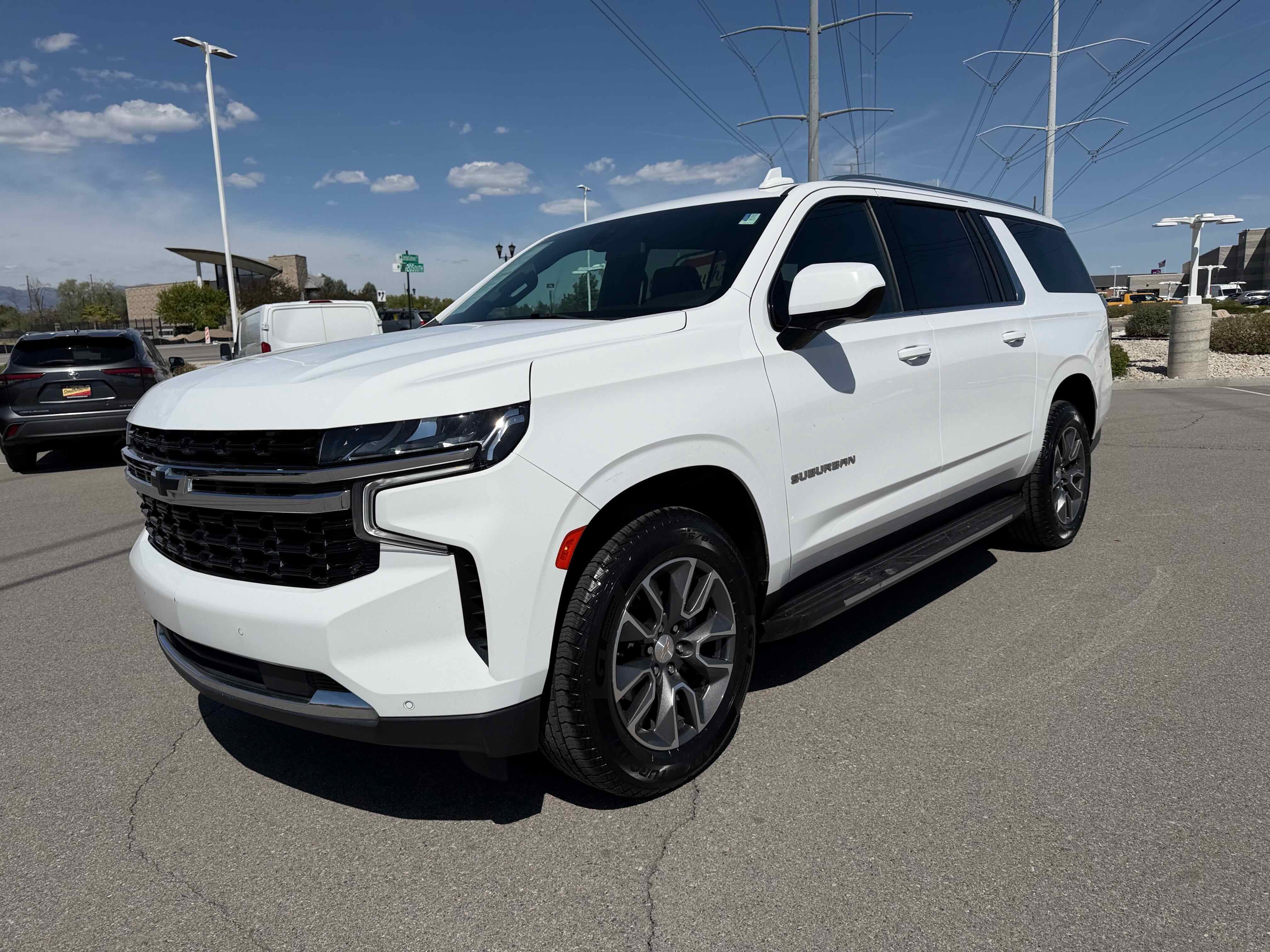2022 Chevrolet Suburban LS