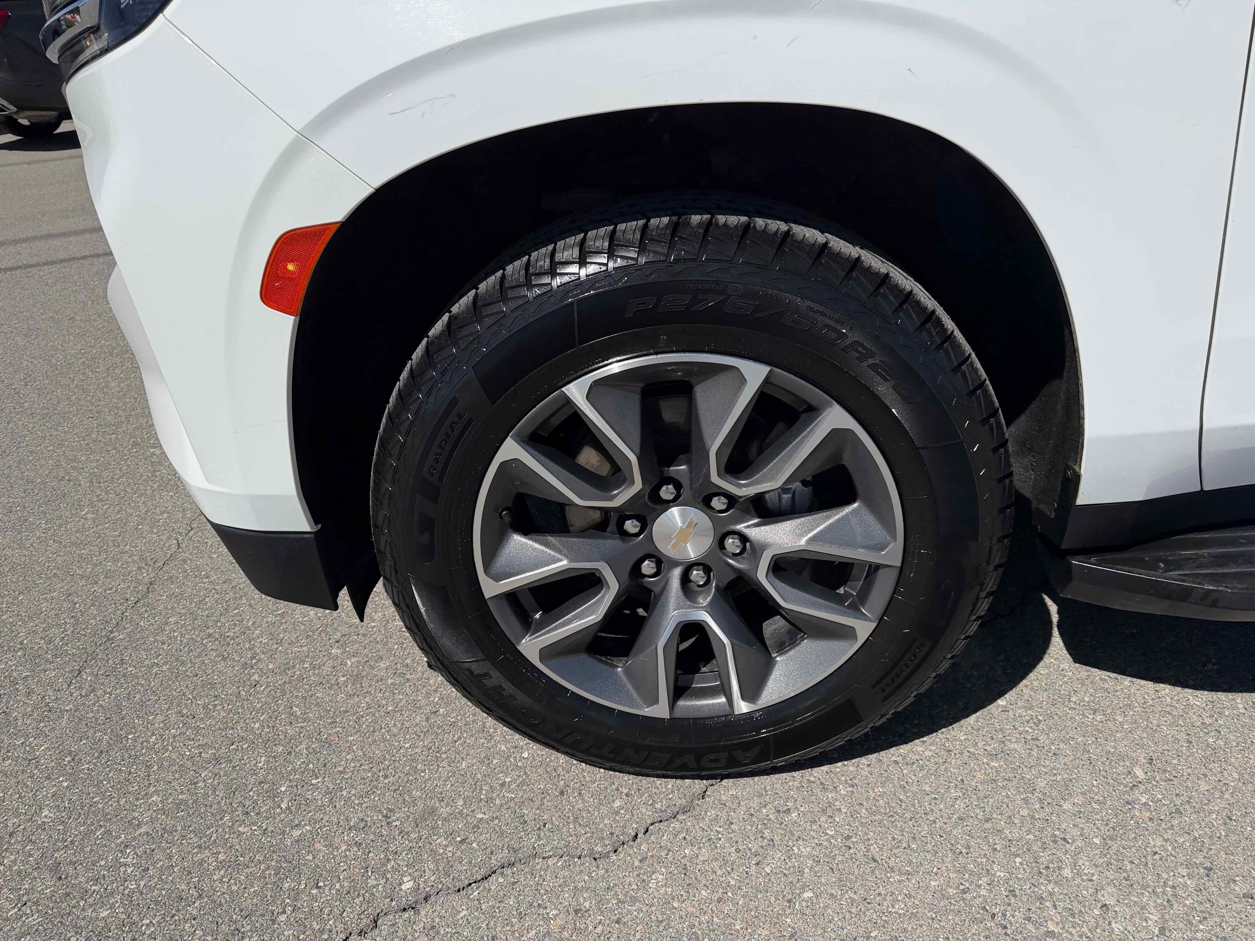 2022 Chevrolet Suburban LS