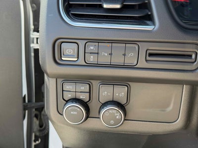 2022 Chevrolet Suburban LS