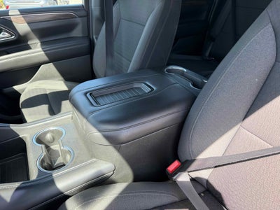 2022 Chevrolet Suburban LS