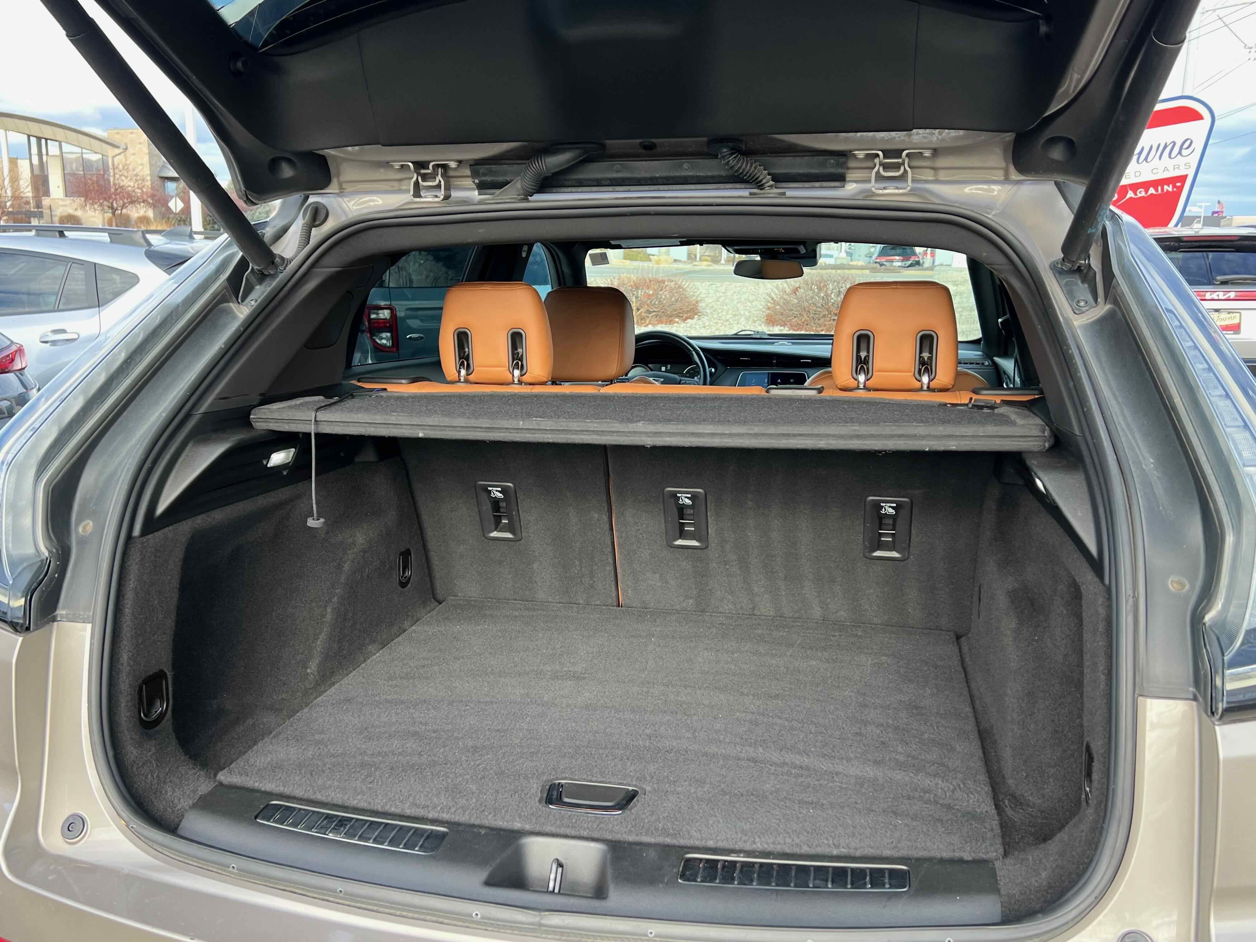 2023 Cadillac XT4 AWD Sport