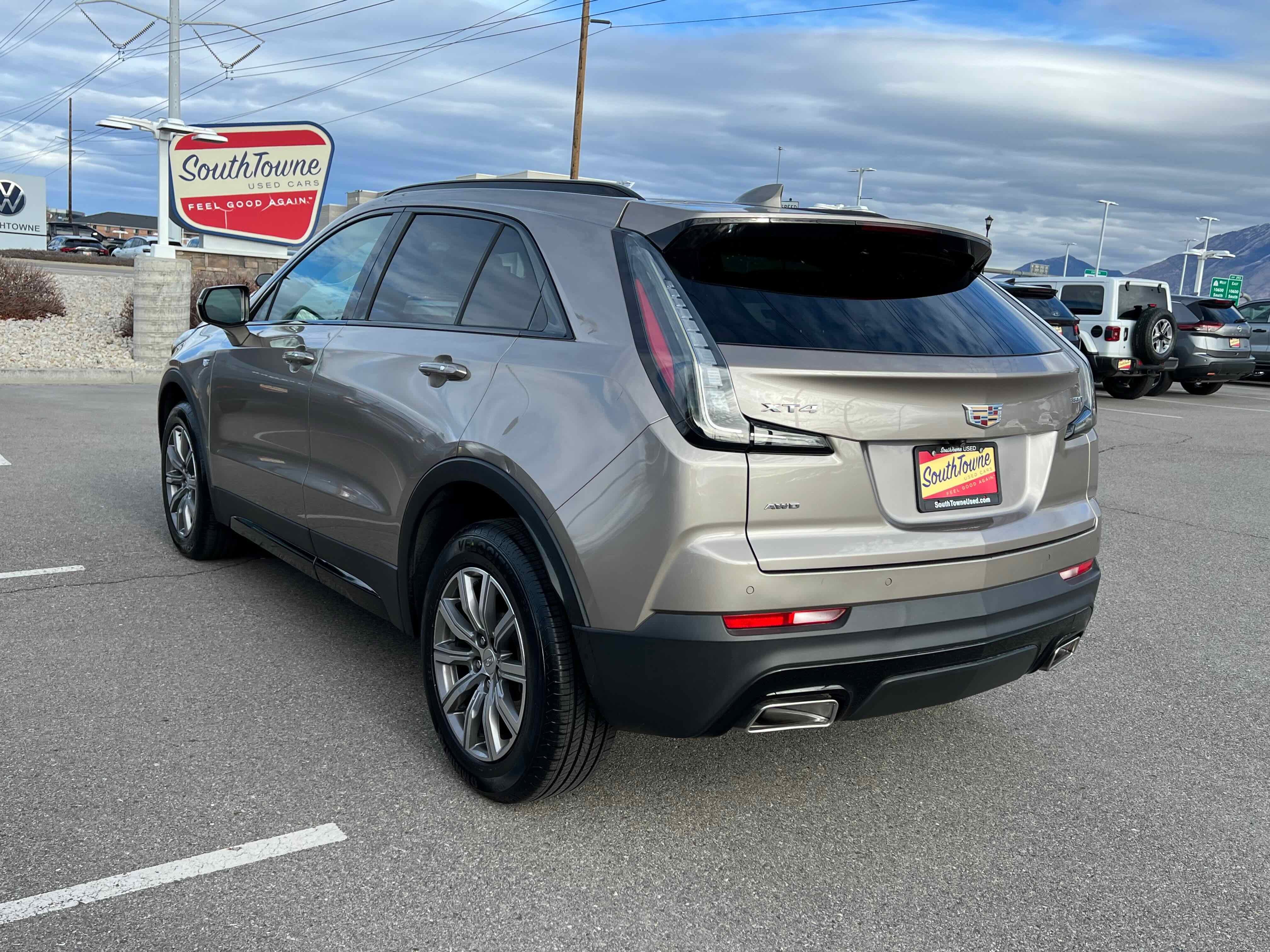 2023 Cadillac XT4 AWD Sport