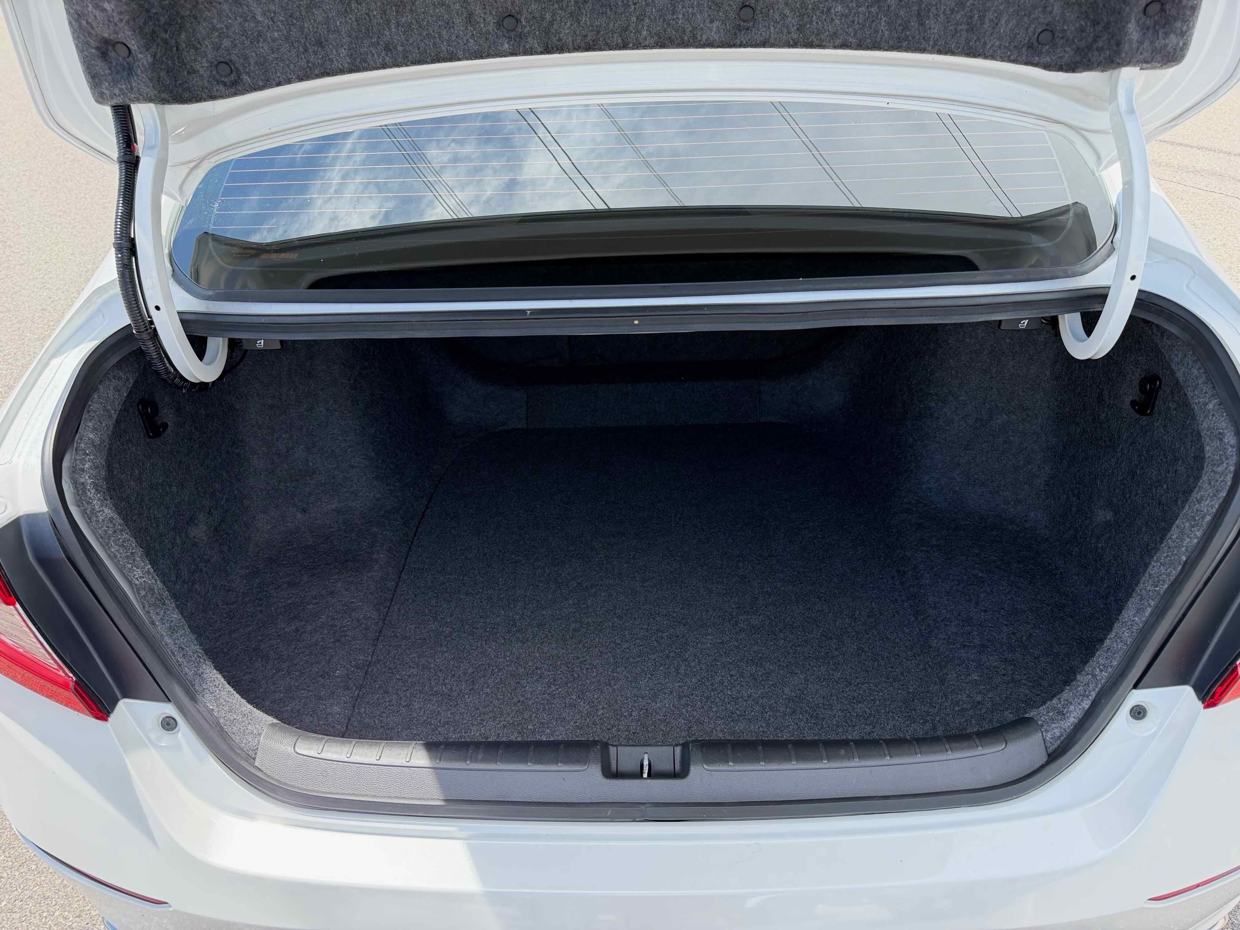 2019 Honda Accord Sedan Sport 2.0T