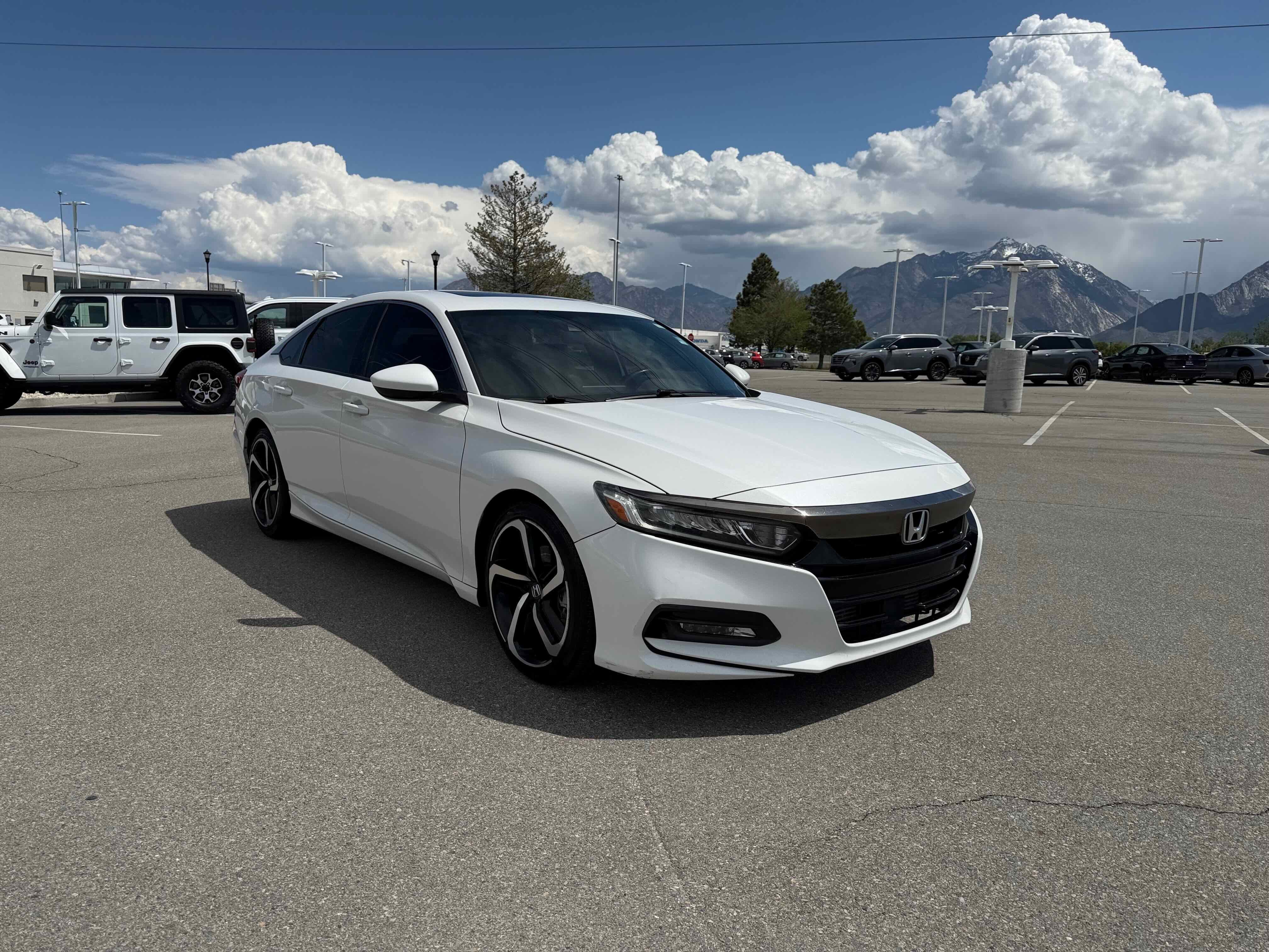 2019 Honda Accord Sedan Sport 2.0T