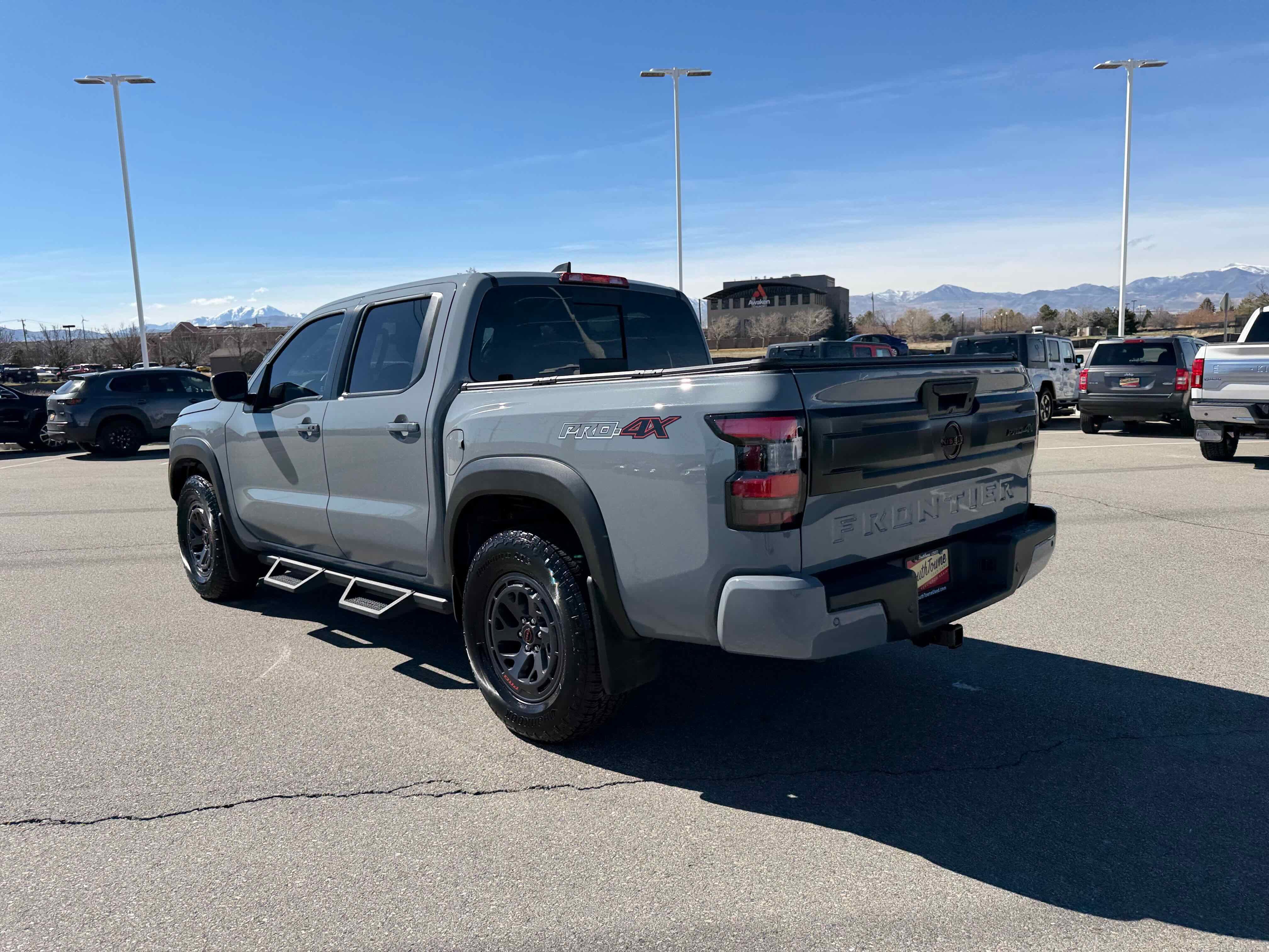 2025 Nissan Frontier PRO-4X