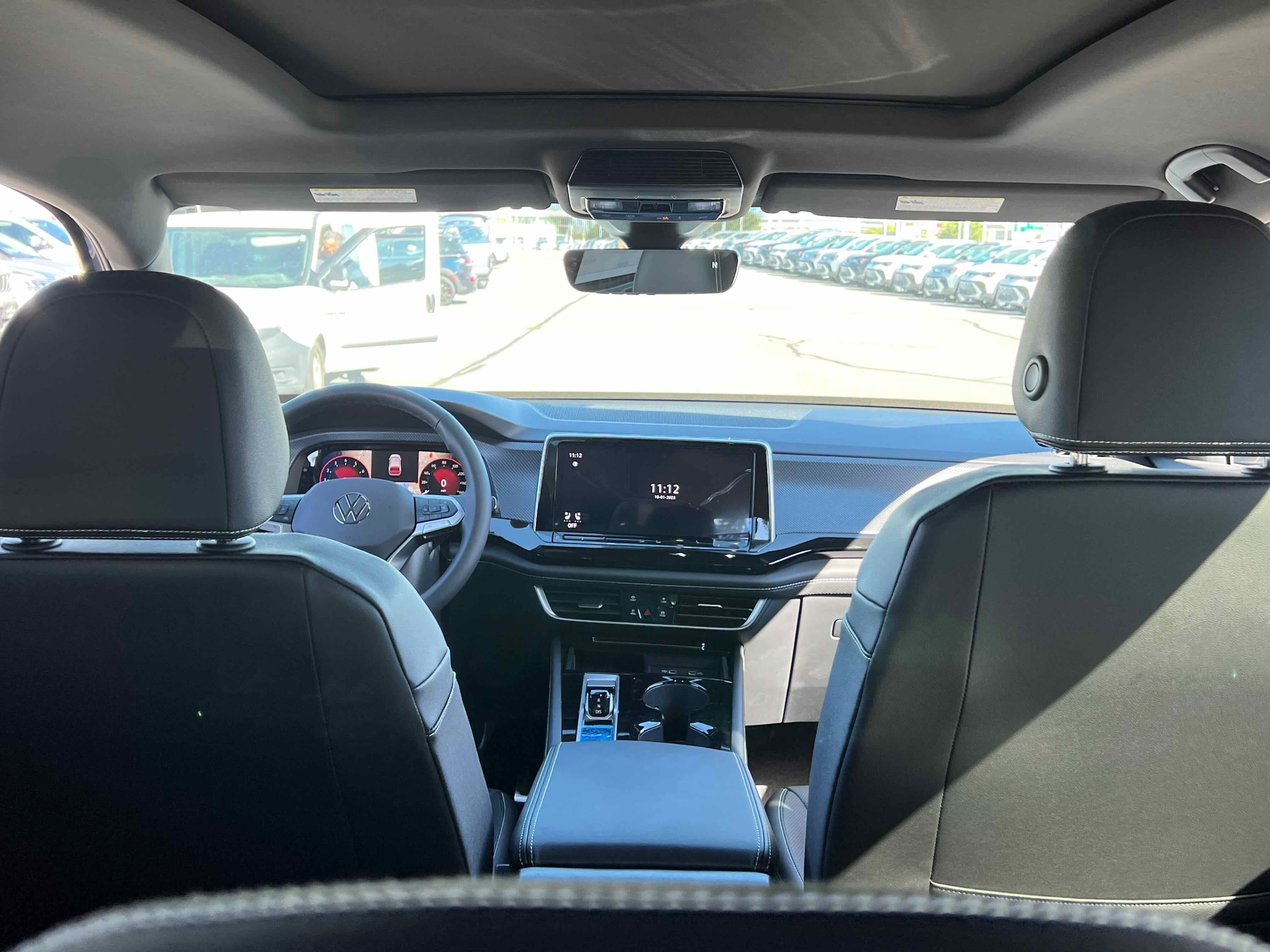 2026 Volkswagen Atlas Cross Sport 2.0T SEL R-Line Black