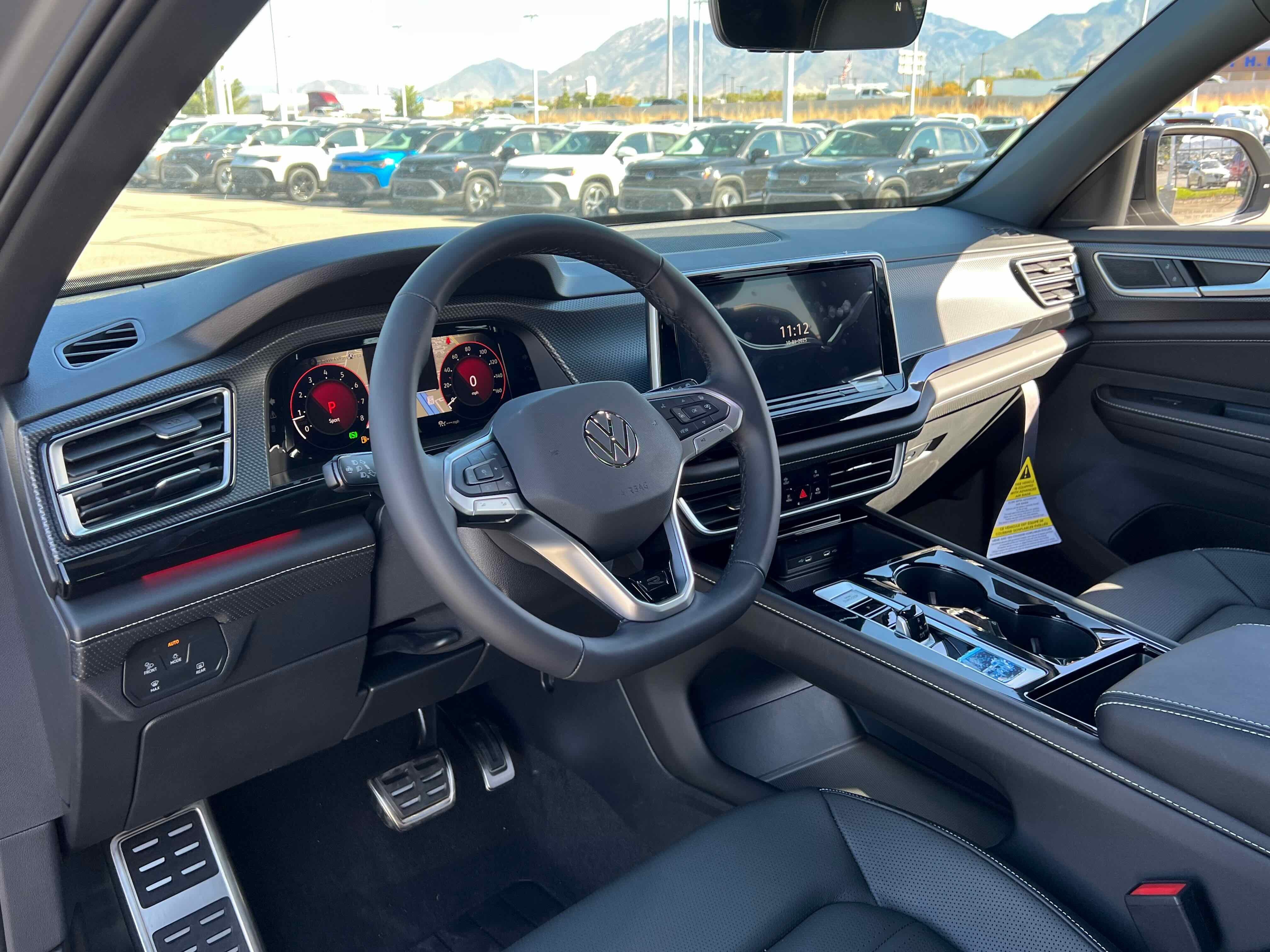 2026 Volkswagen Atlas Cross Sport 2.0T SEL R-Line Black