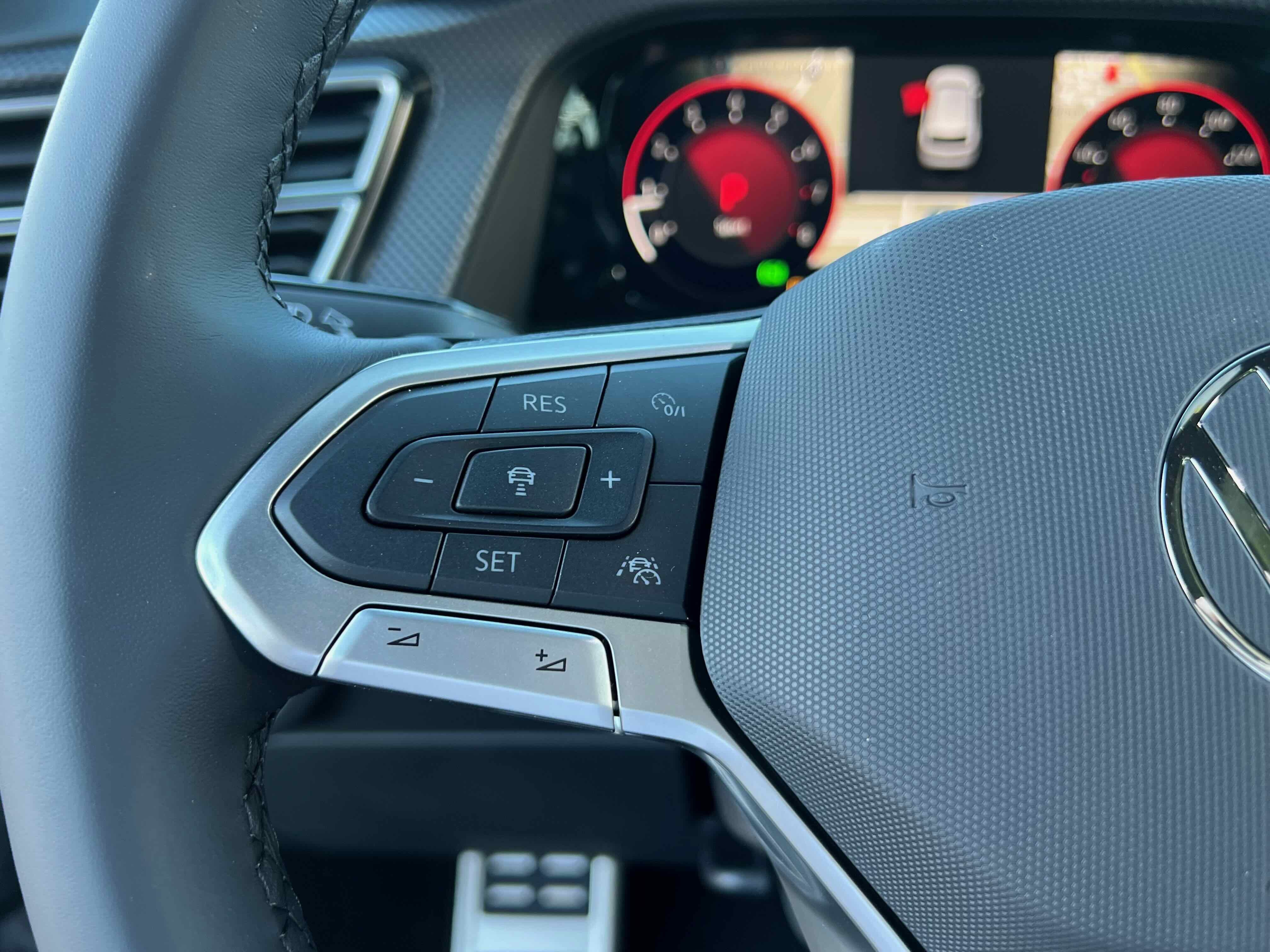 2026 Volkswagen Atlas Cross Sport 2.0T SEL R-Line Black