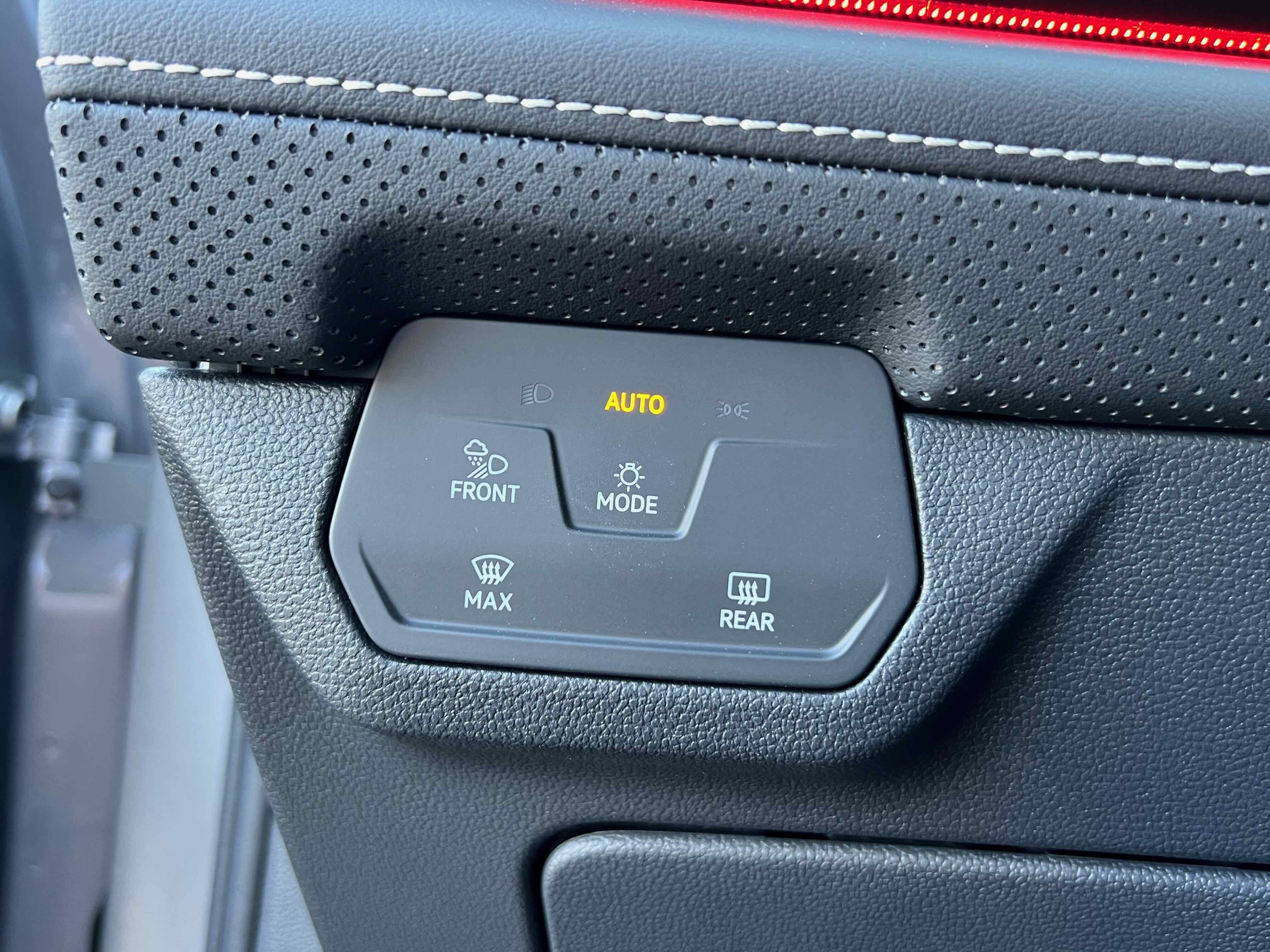 2026 Volkswagen Atlas Cross Sport 2.0T SEL R-Line Black