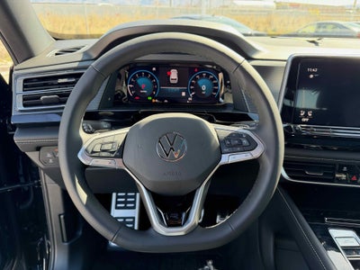 2026 Volkswagen Atlas Cross Sport 2.0T SEL R-Line Black