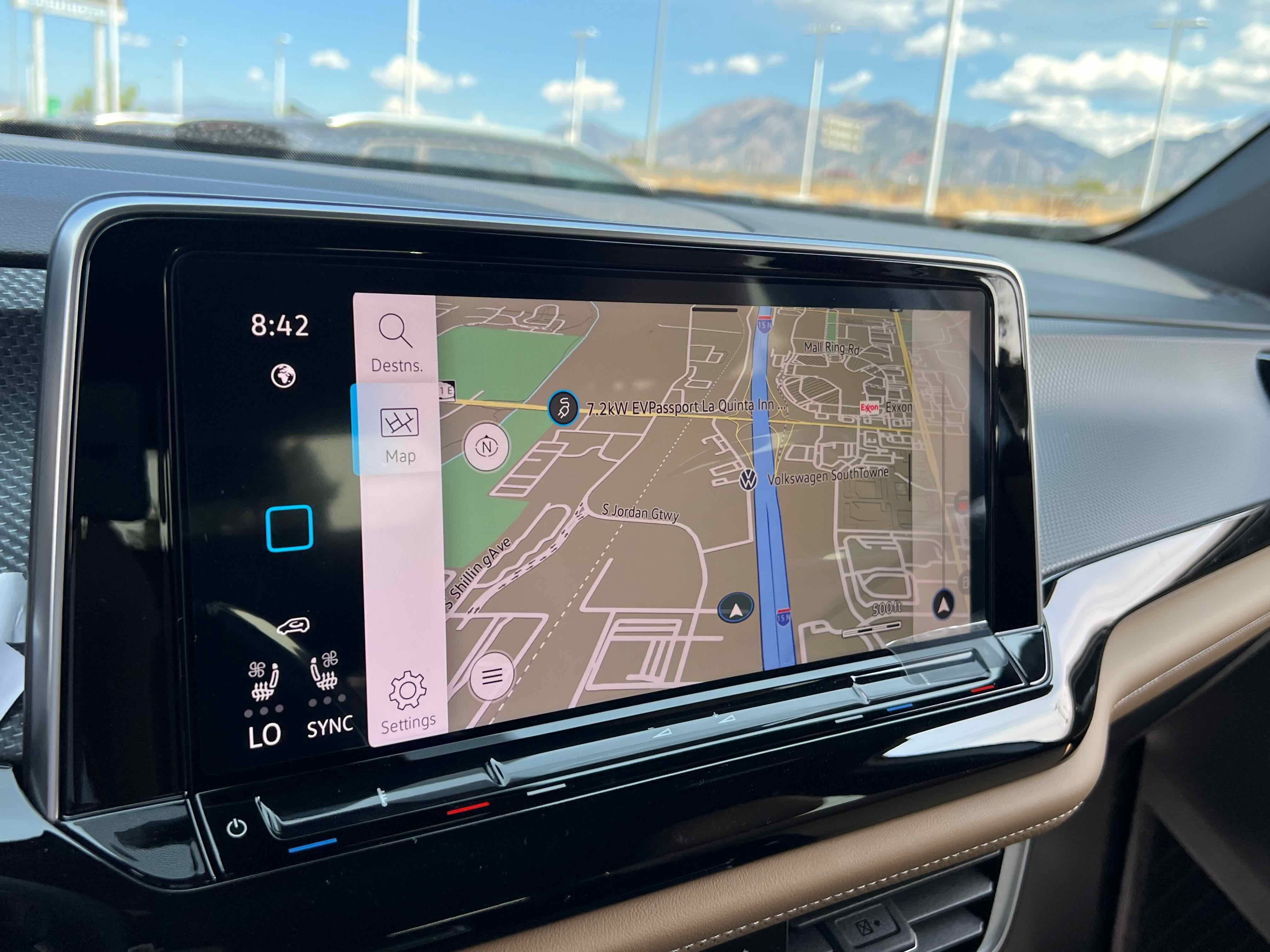 2026 Volkswagen Atlas Cross Sport 2.0T SEL