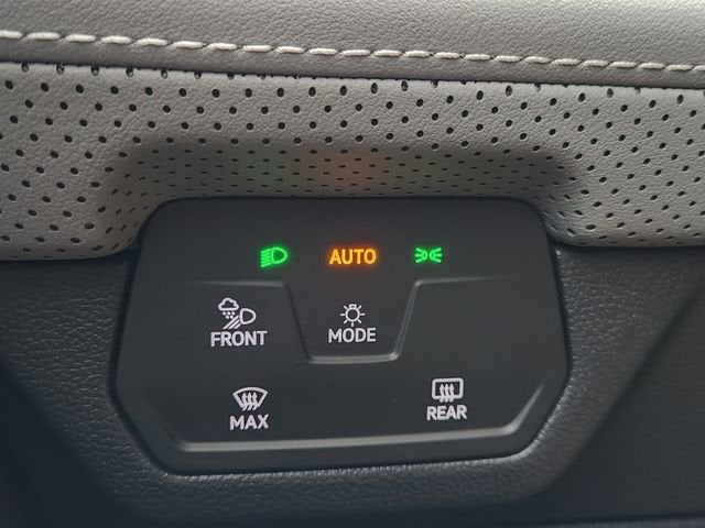 2026 Volkswagen Atlas Cross Sport 2.0T SEL