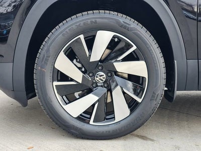 2026 Volkswagen Atlas Cross Sport 2.0T SEL