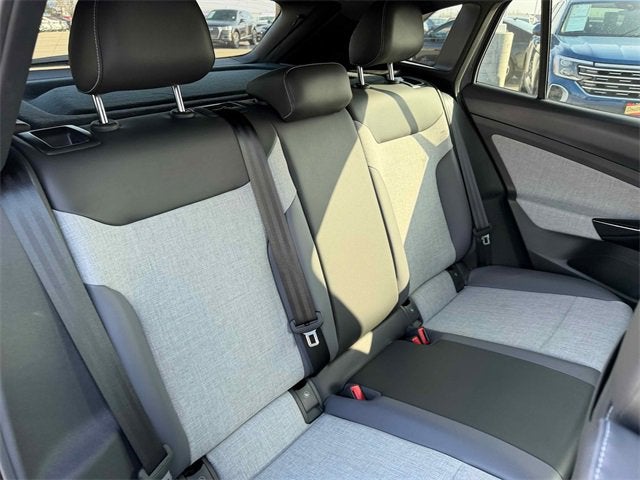 2025 Volkswagen ID.4 Limited