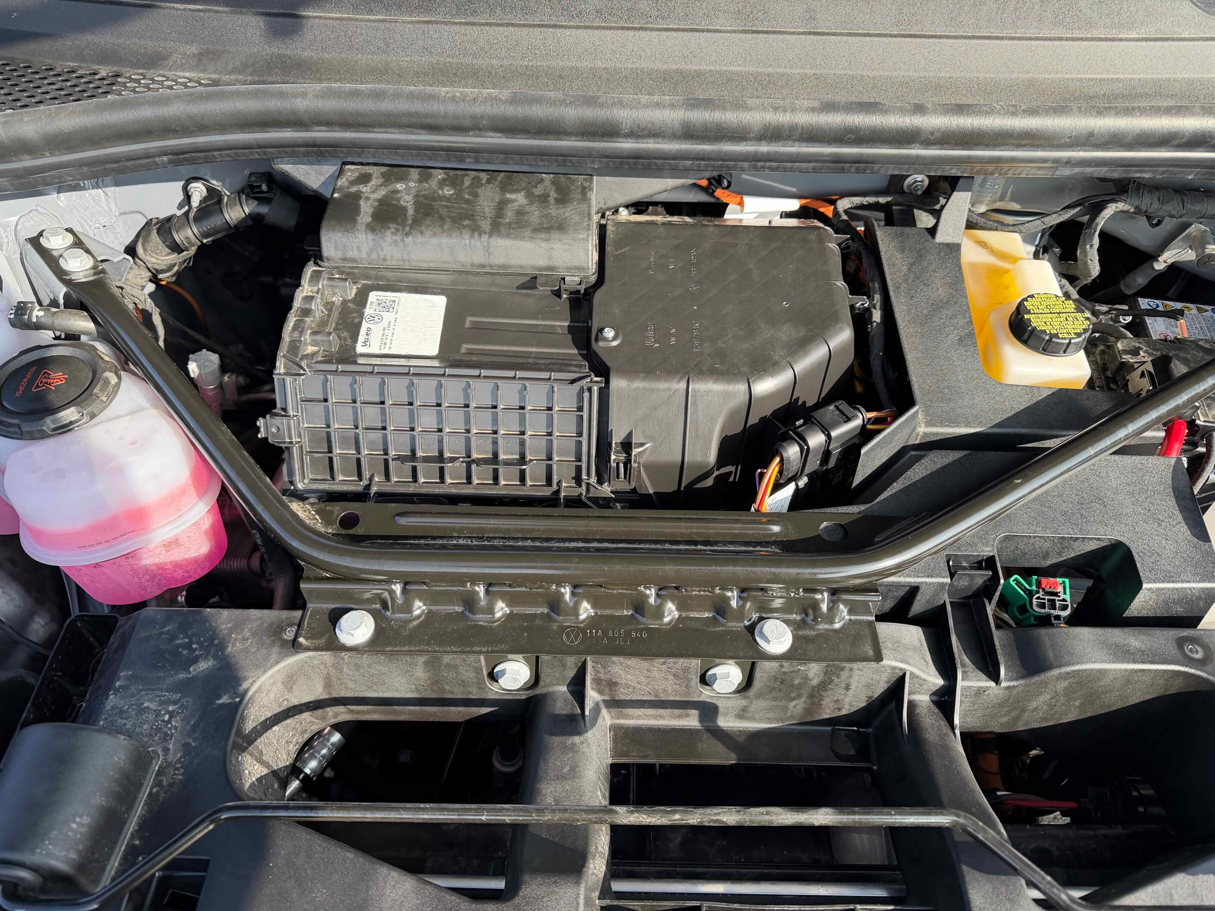 2025 Volkswagen ID.4 Limited