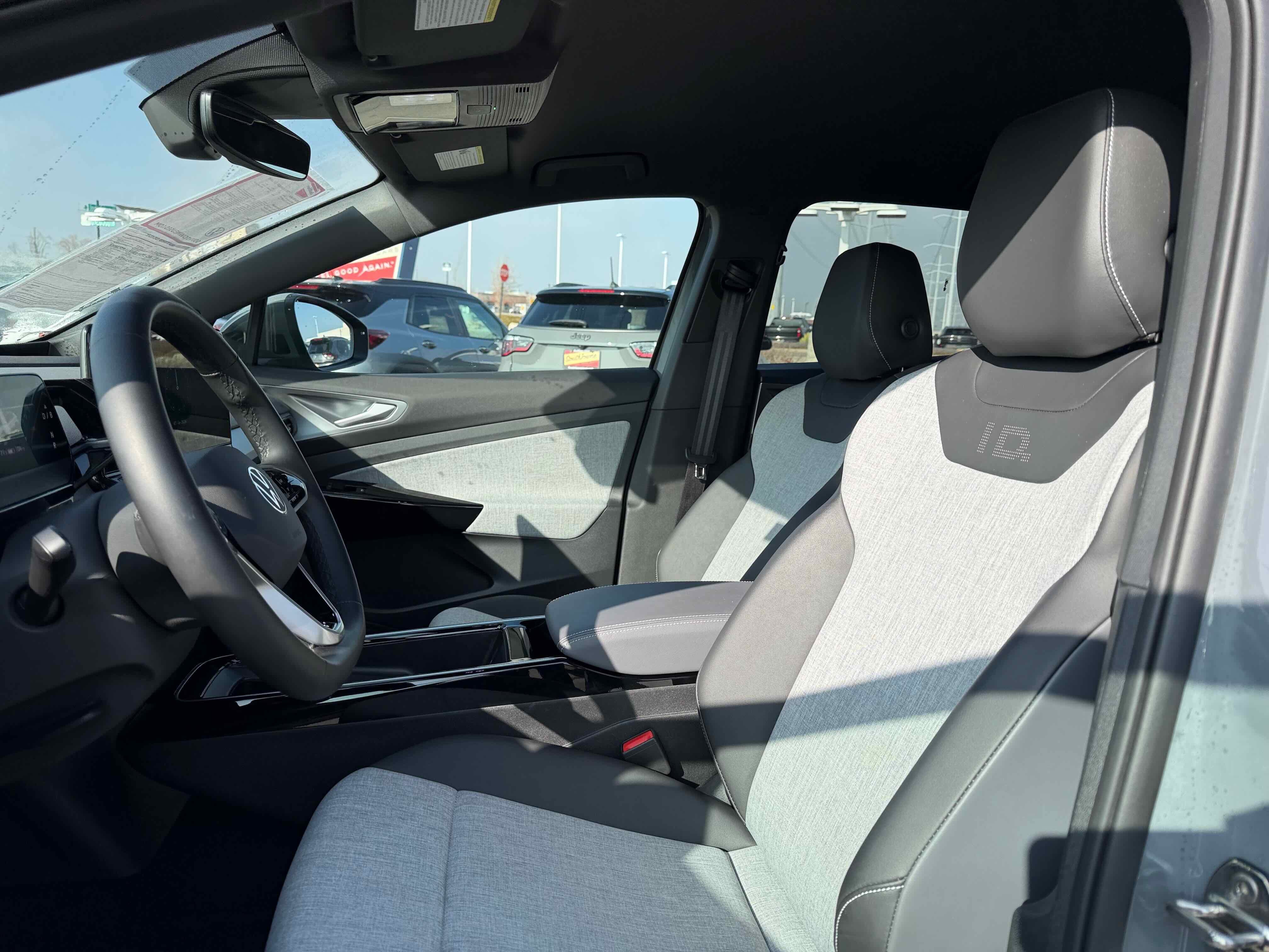 2025 Volkswagen ID.4 Limited