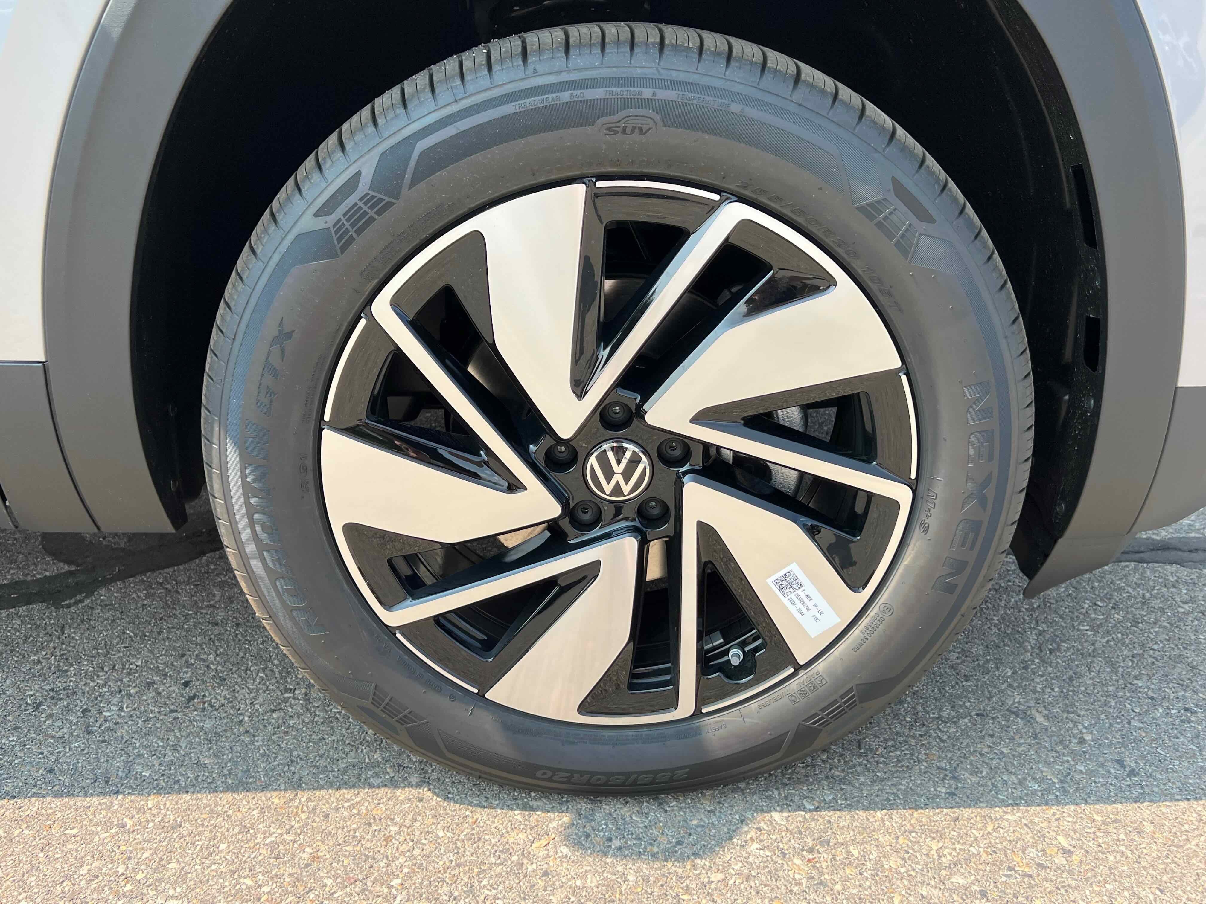 2026 Volkswagen Atlas 2.0T SEL