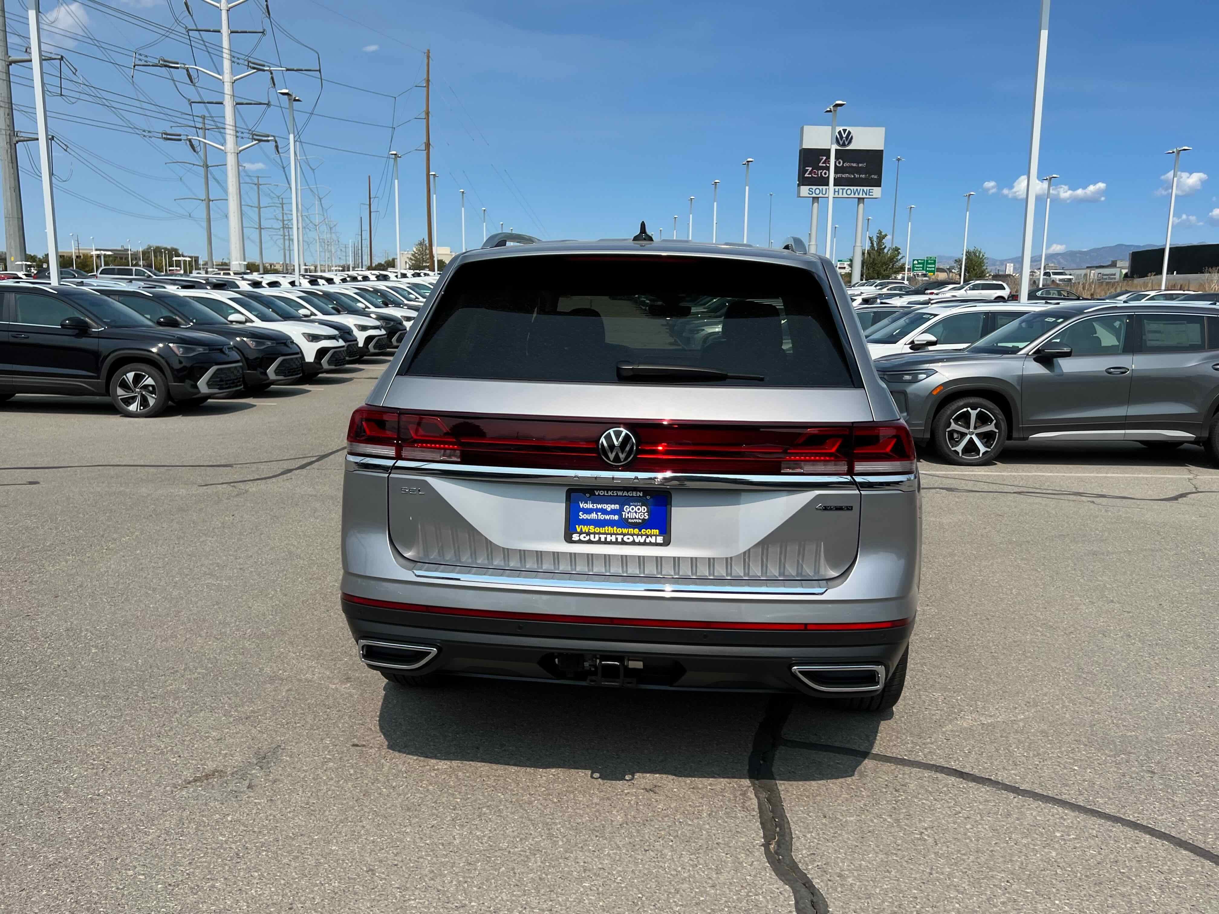 2026 Volkswagen Atlas 2.0T SEL