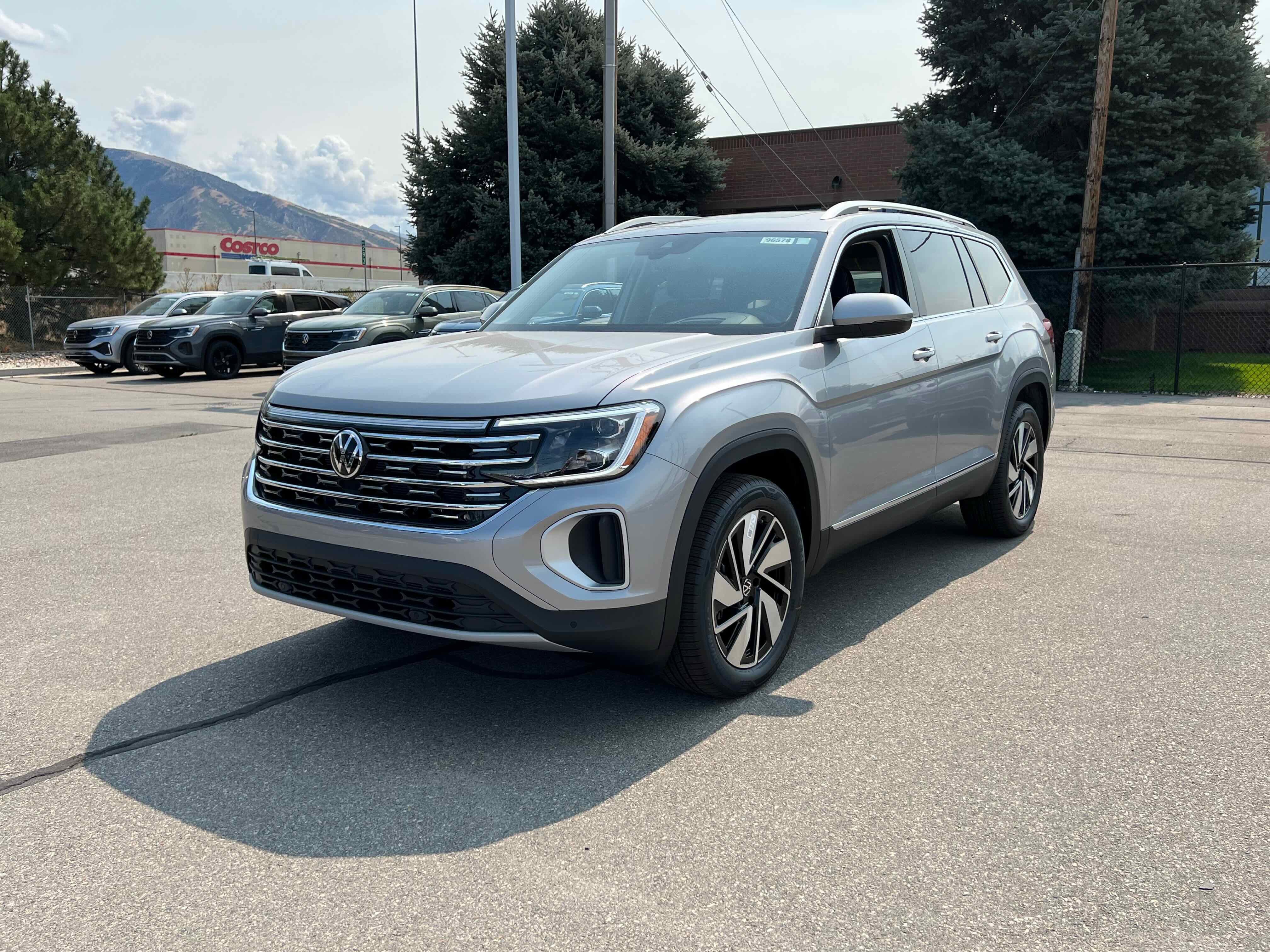 2026 Volkswagen Atlas 2.0T SEL