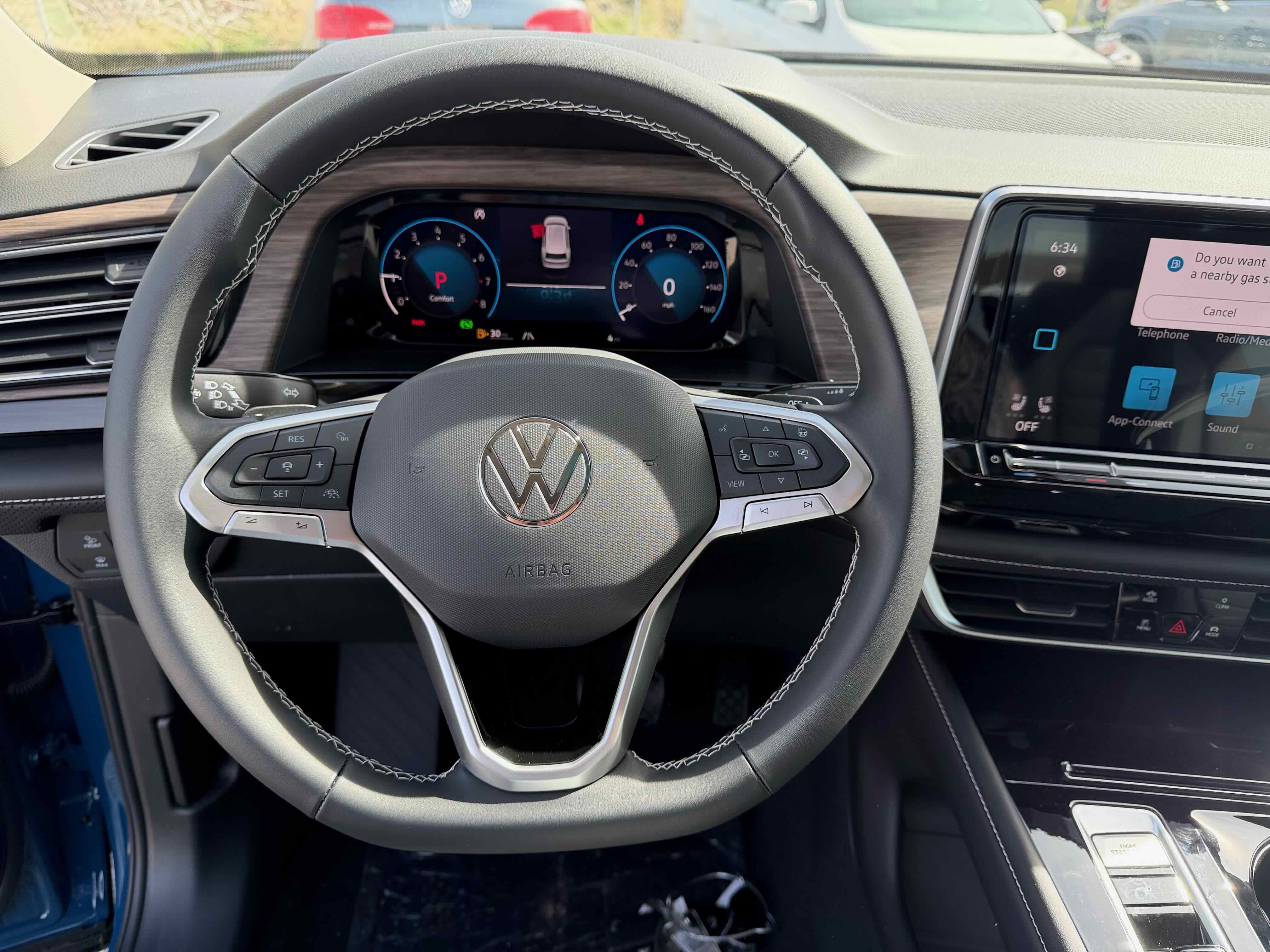 2026 Volkswagen Atlas 2.0T SEL