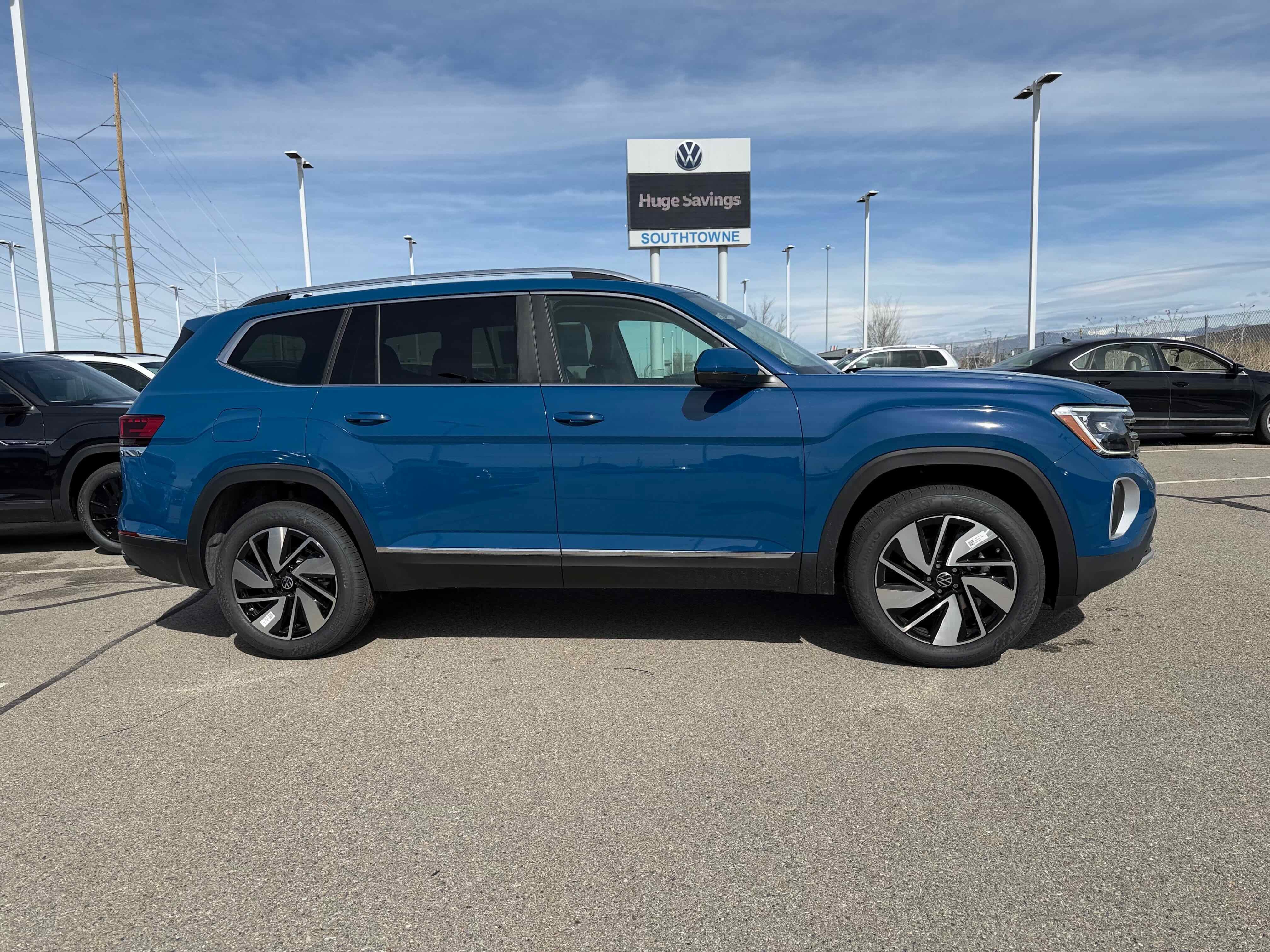 2026 Volkswagen Atlas 2.0T SEL