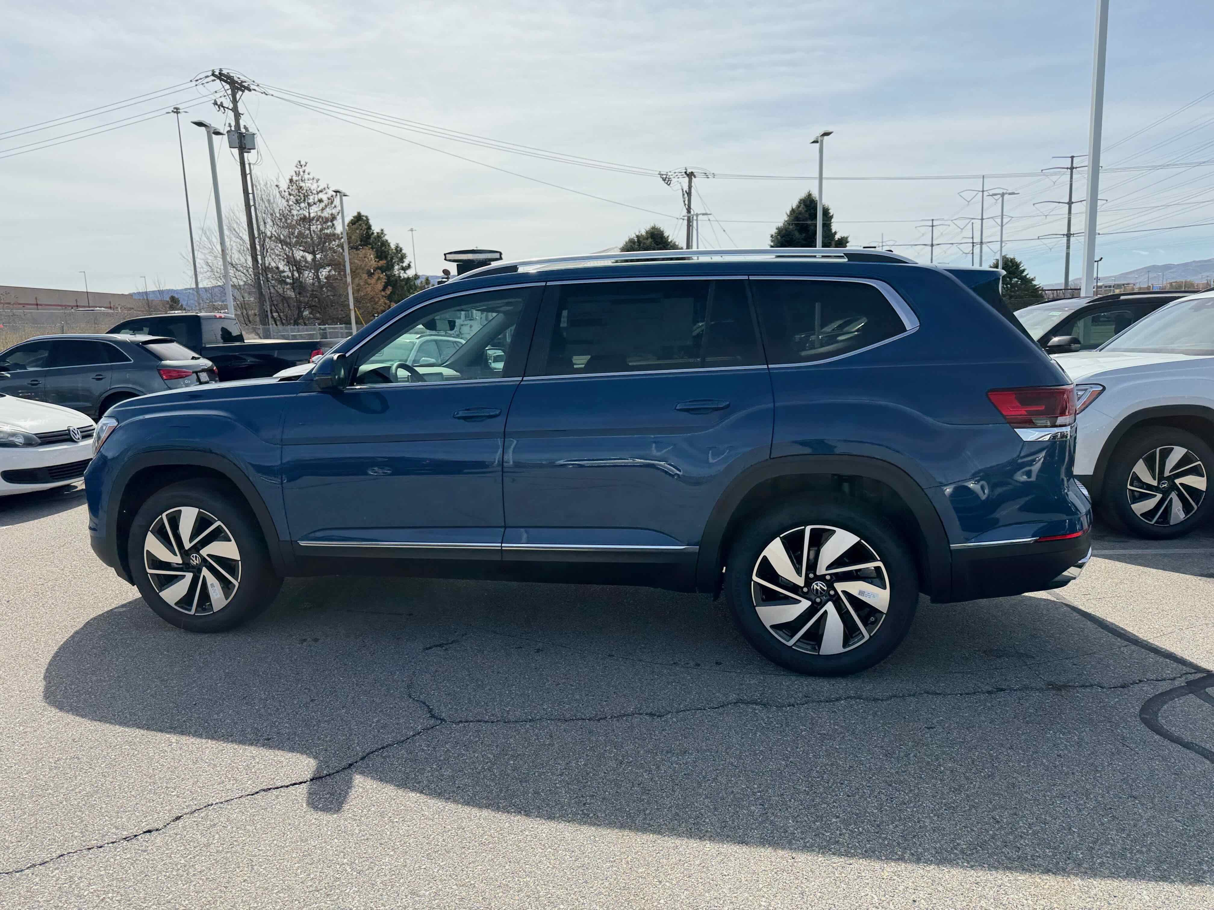 2026 Volkswagen Atlas 2.0T SEL