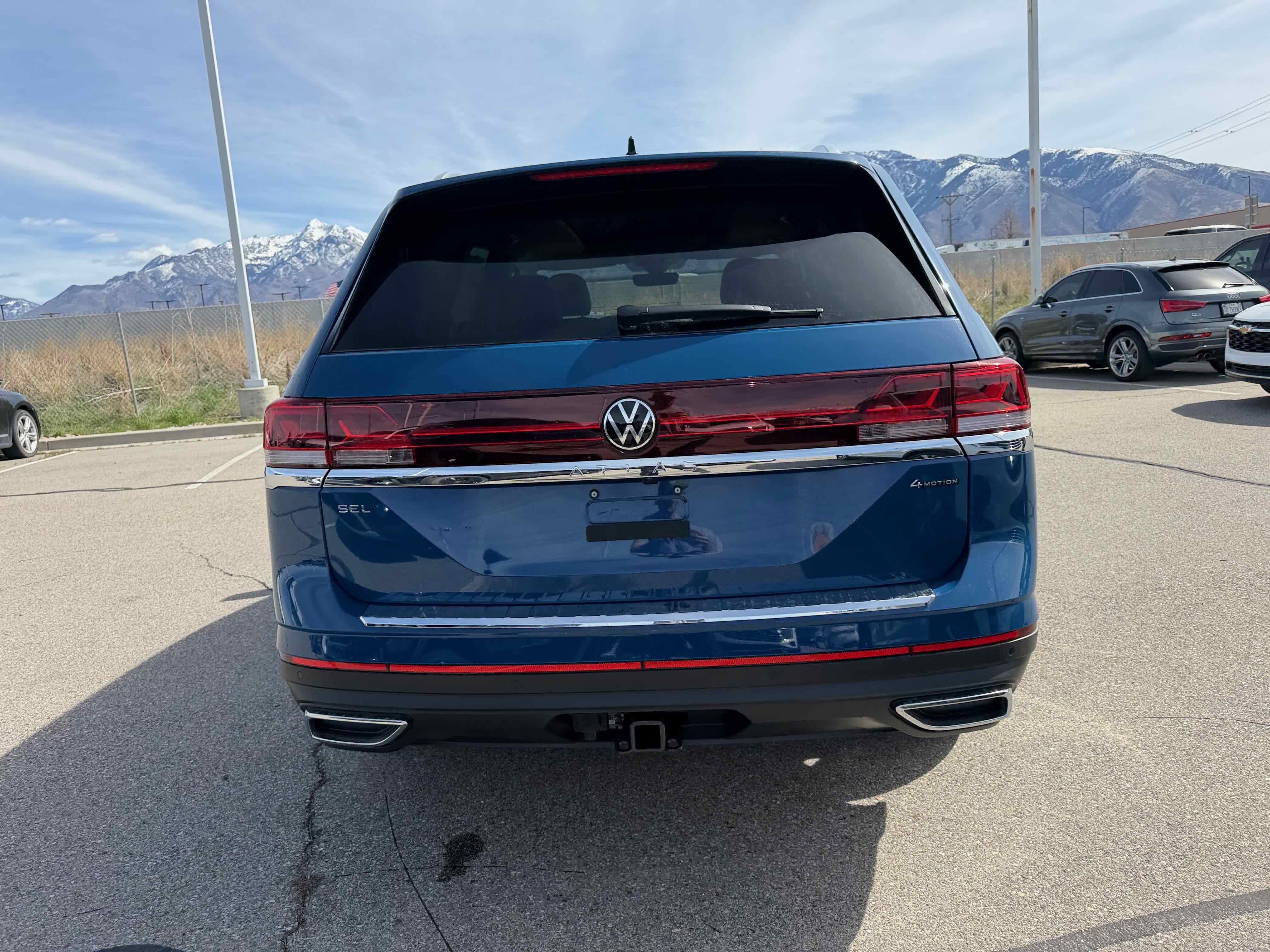 2026 Volkswagen Atlas 2.0T SEL