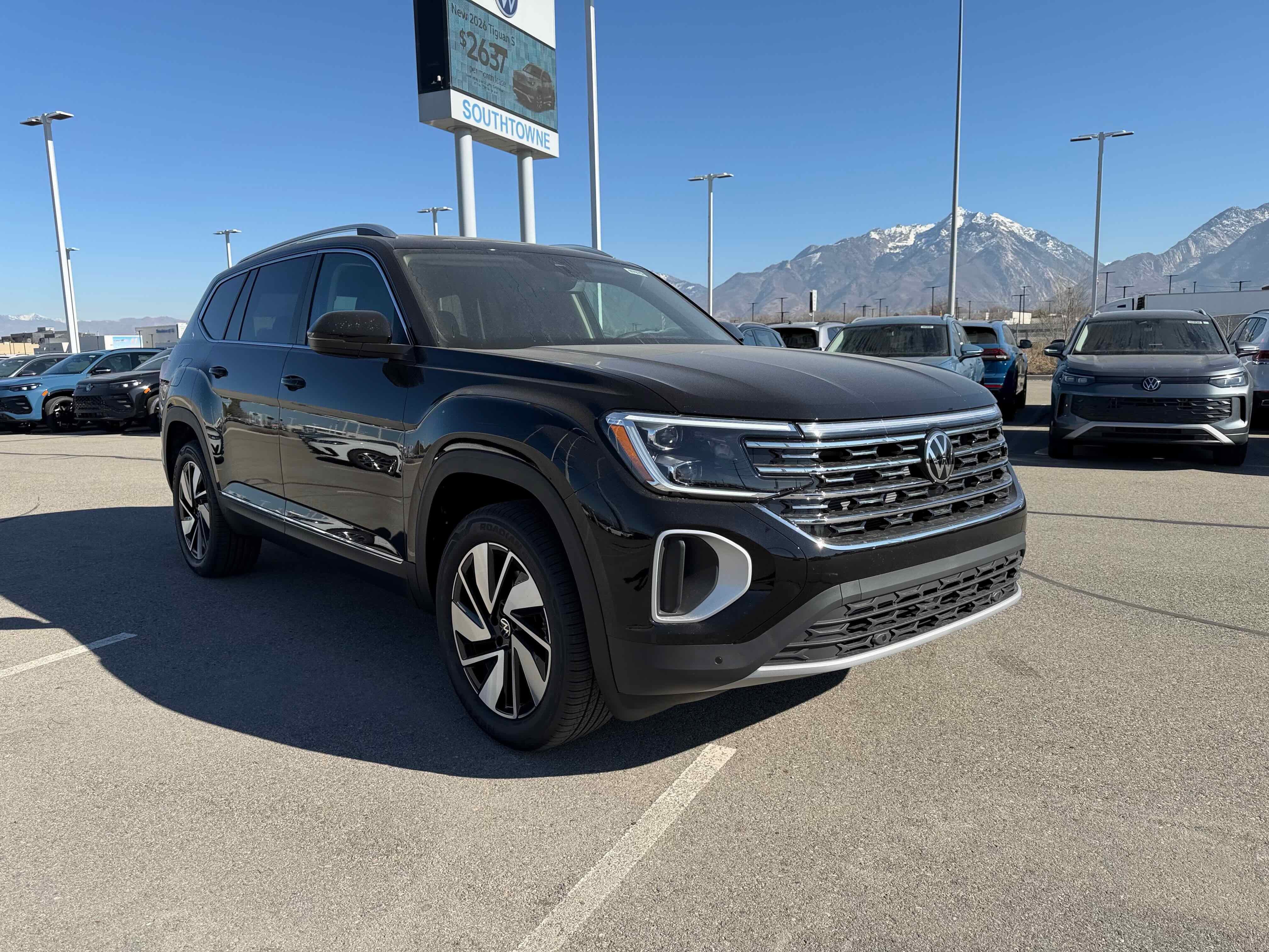 2026 Volkswagen Atlas 2.0T SEL