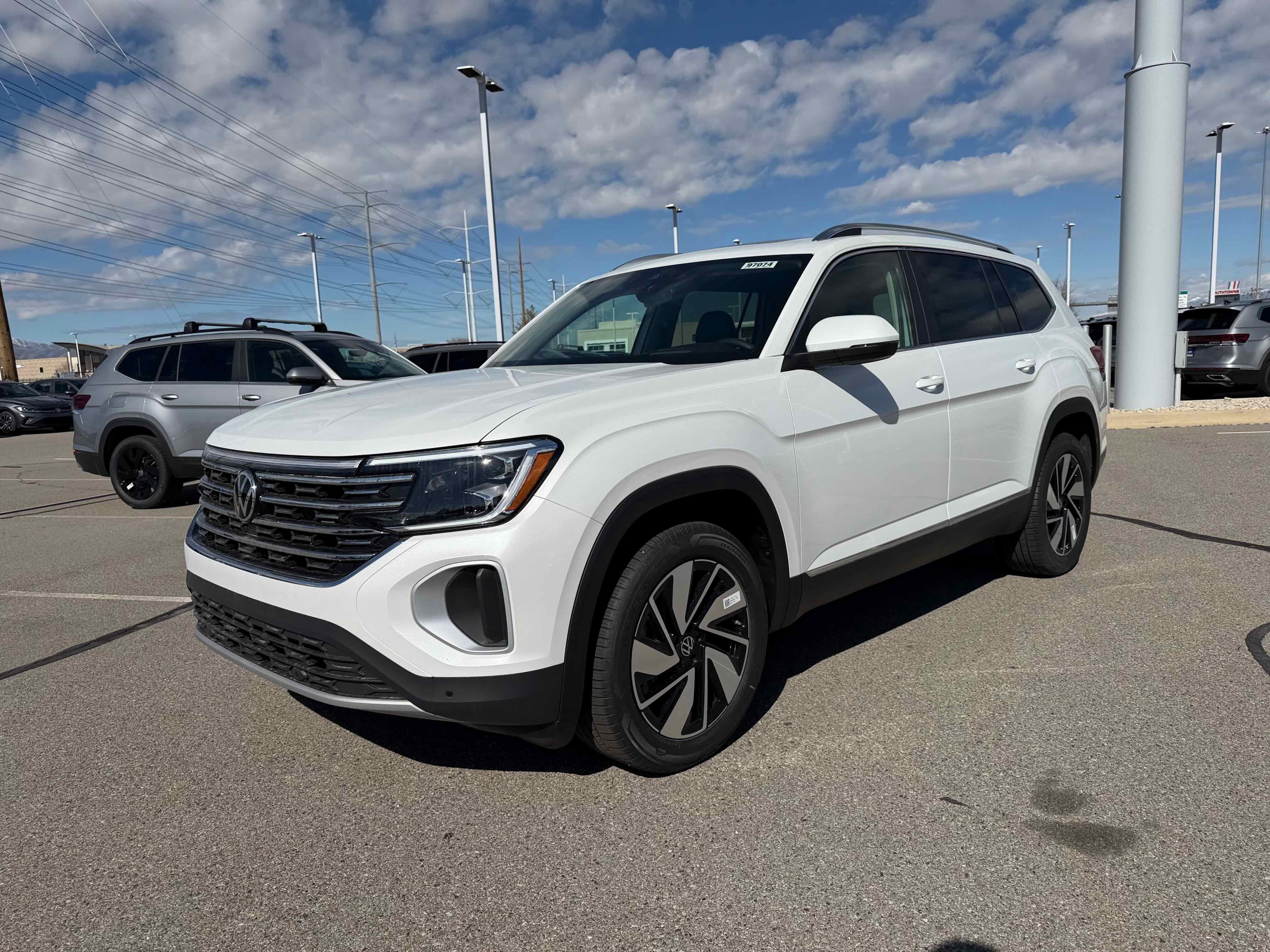 2026 Volkswagen Atlas 2.0T SEL