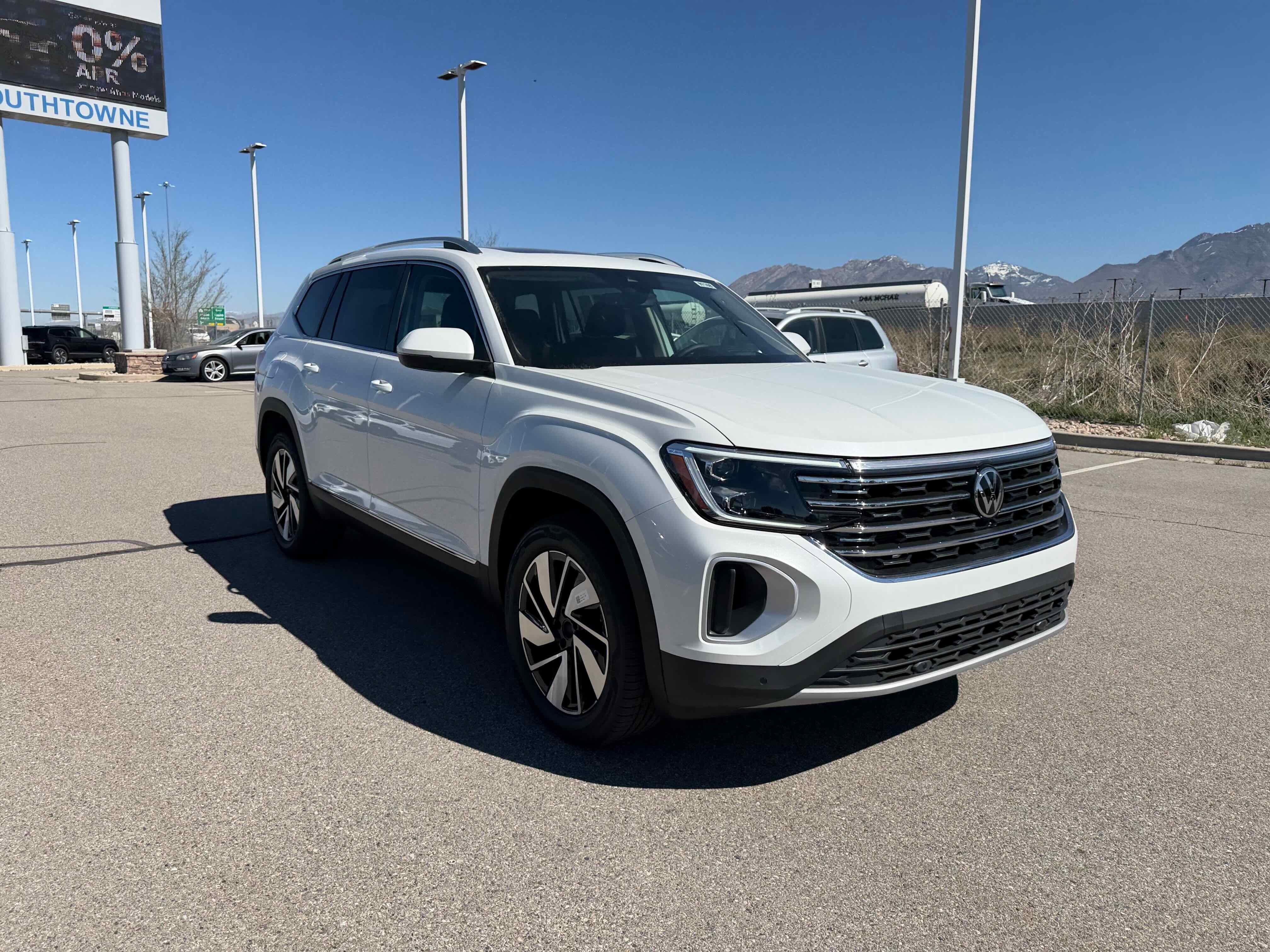 2026 Volkswagen Atlas 2.0T SEL