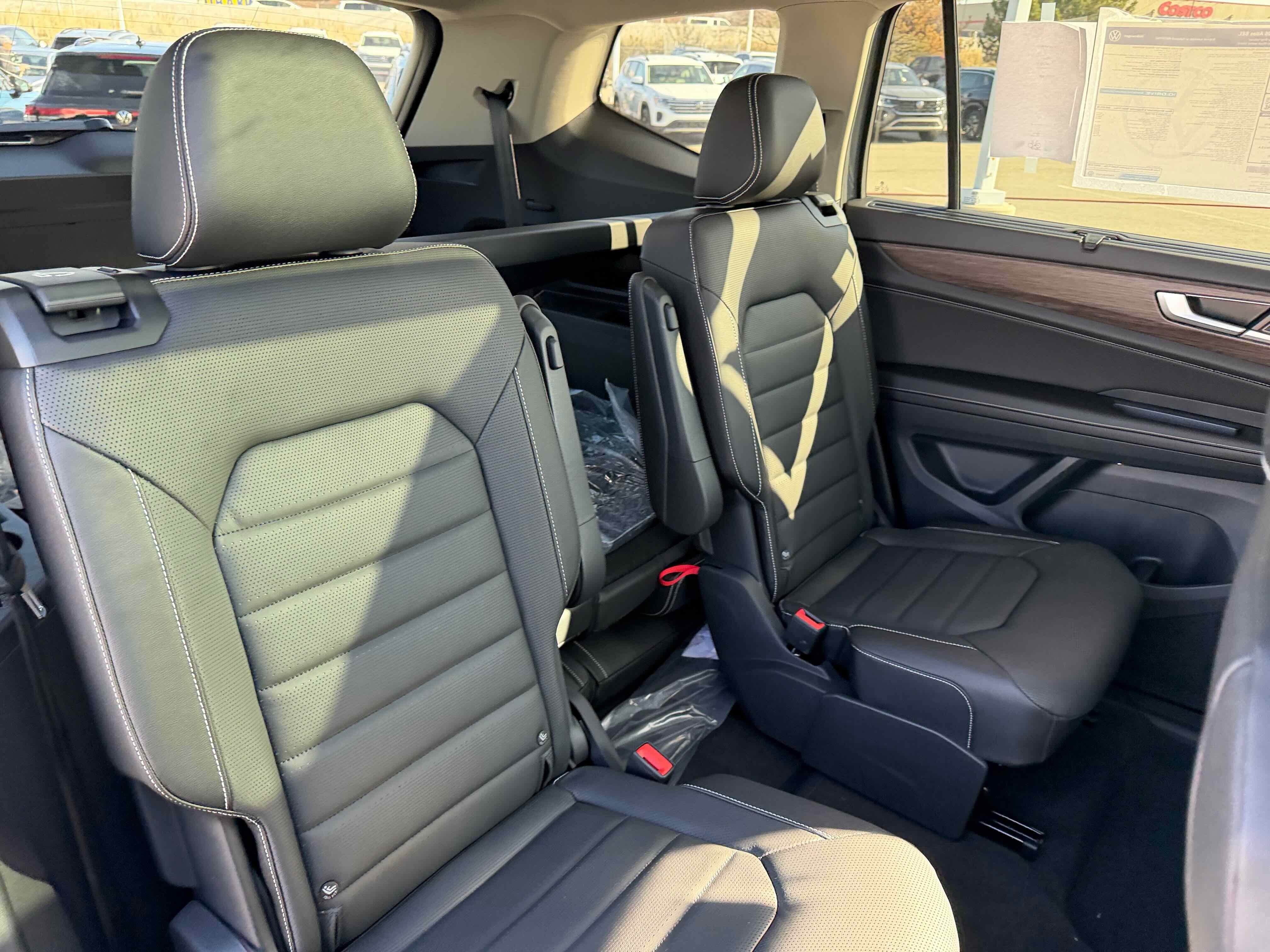 2026 Volkswagen Atlas 2.0T SEL