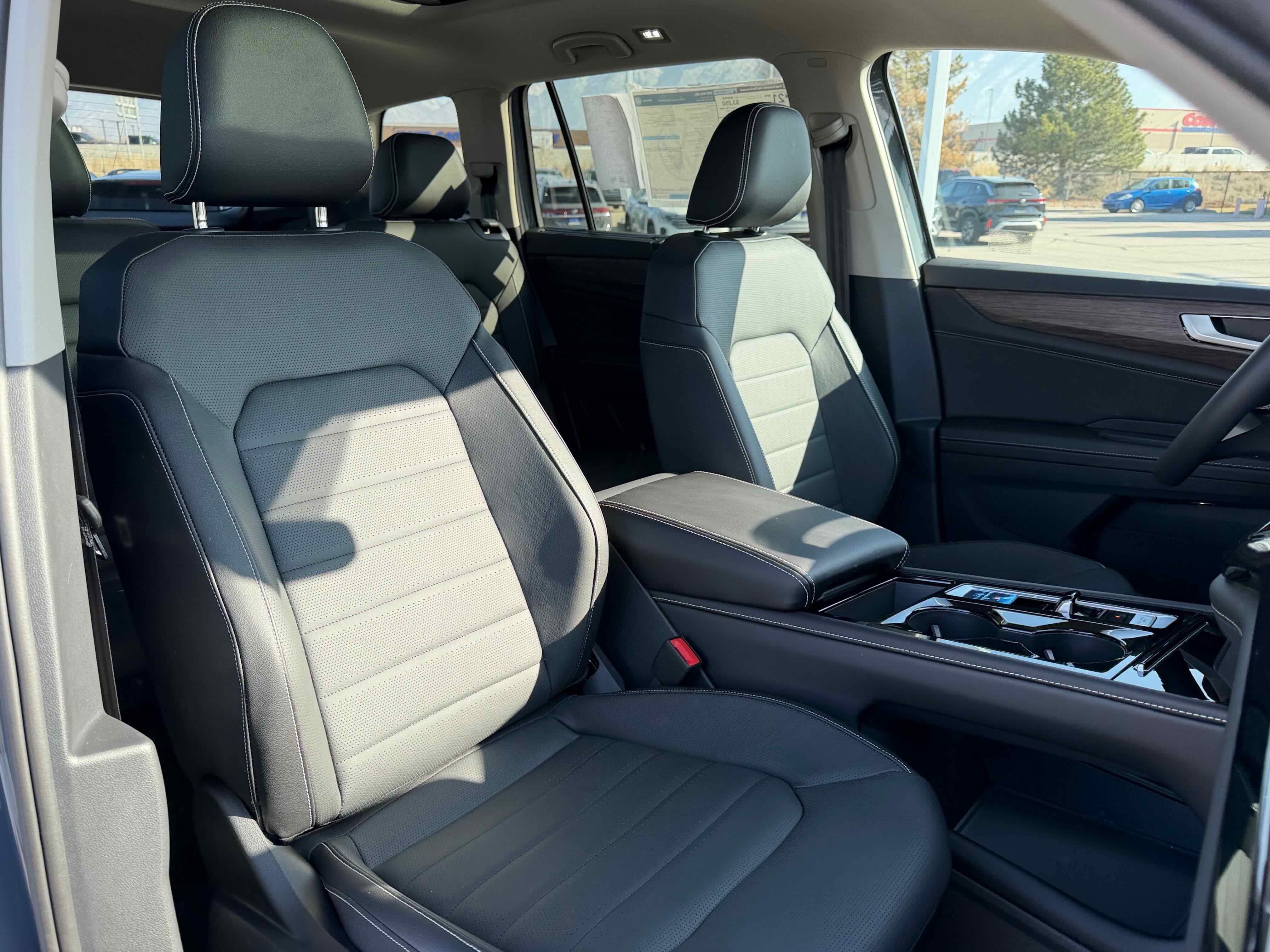 2026 Volkswagen Atlas 2.0T SEL