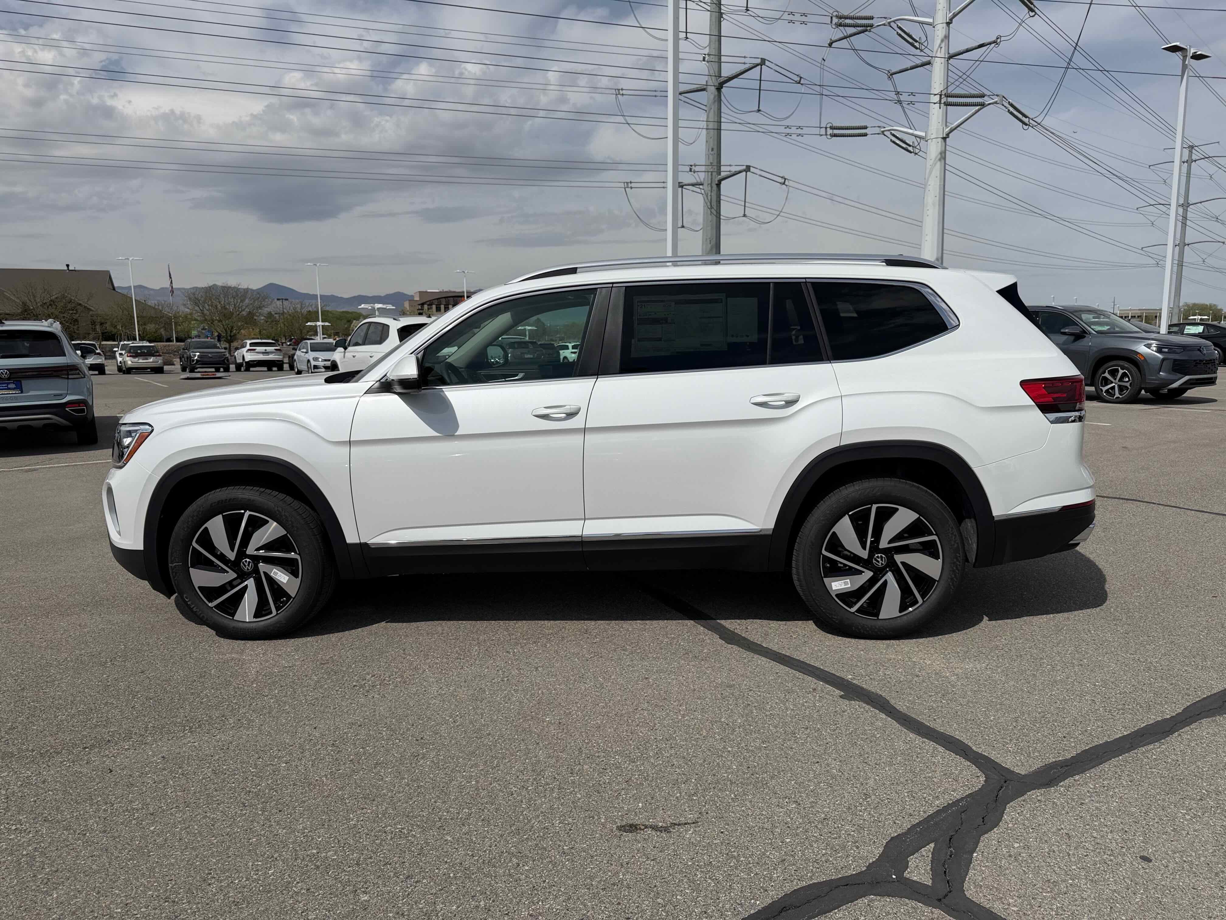 2026 Volkswagen Atlas 2.0T SEL