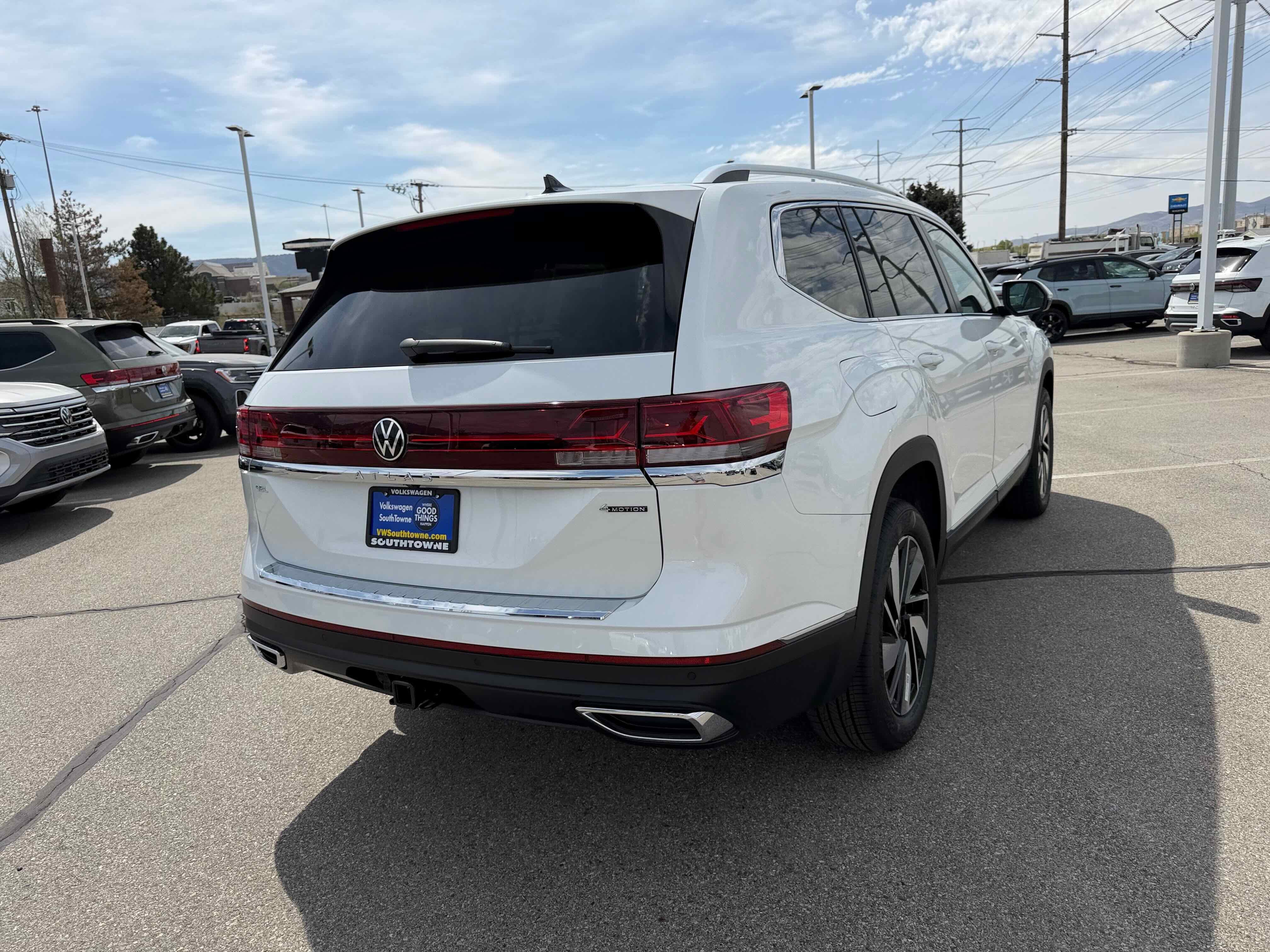 2026 Volkswagen Atlas 2.0T SEL