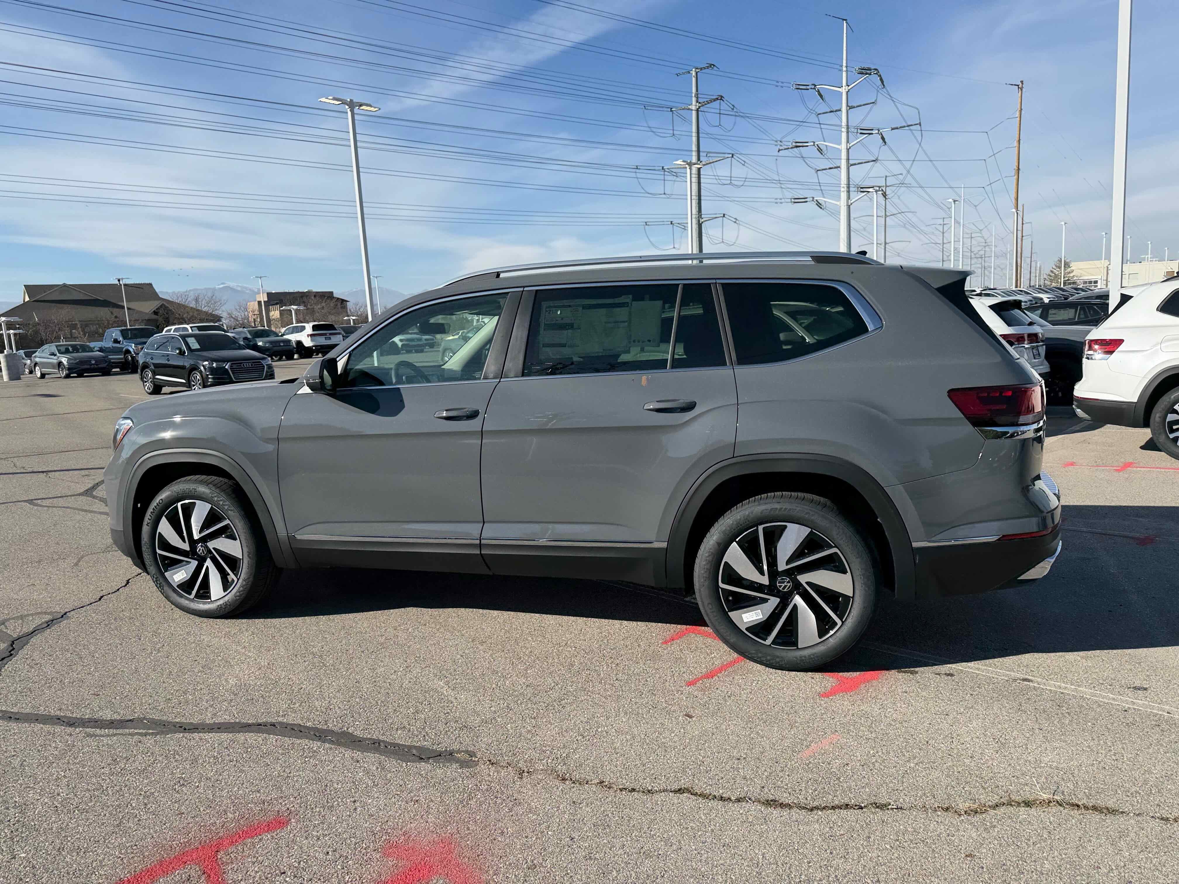 2026 Volkswagen Atlas 2.0T SEL