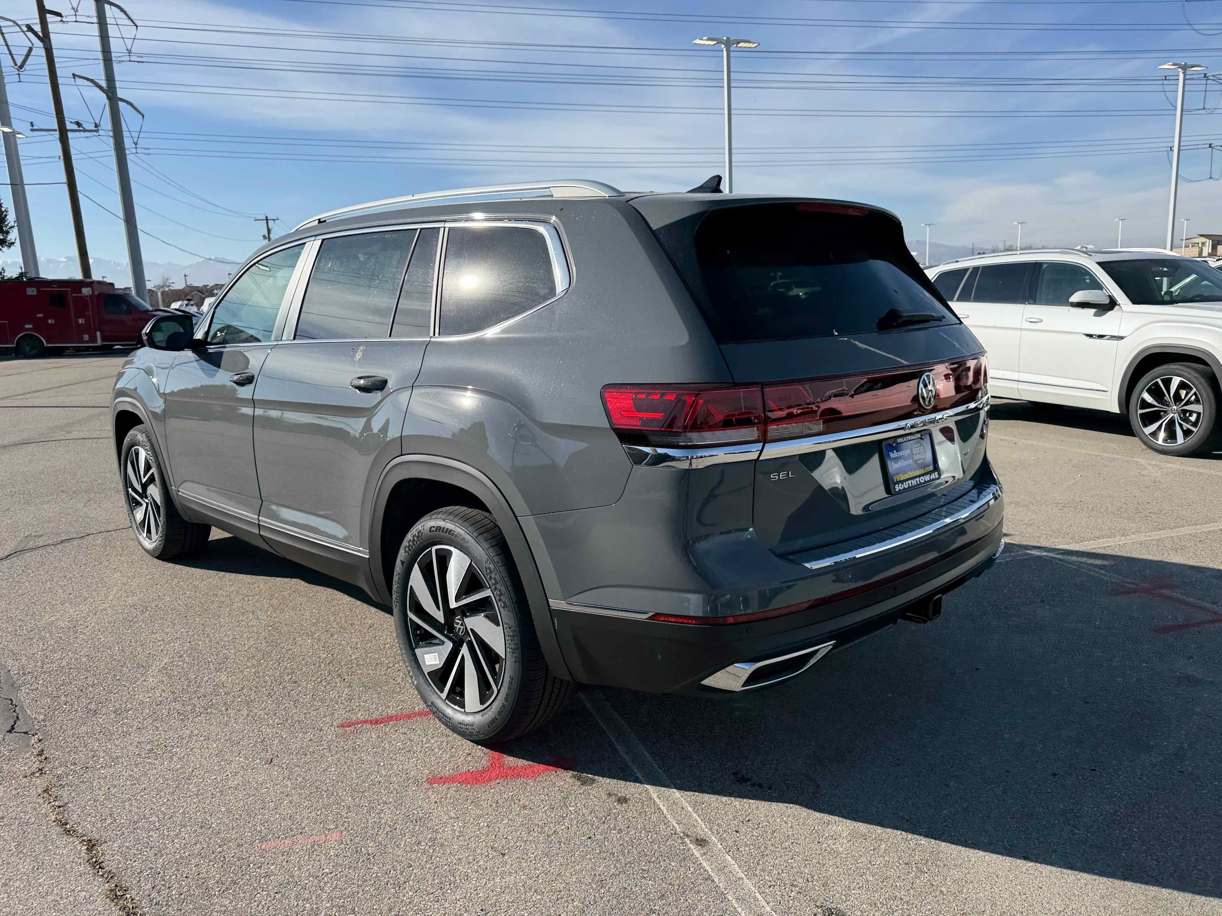2026 Volkswagen Atlas 2.0T SEL
